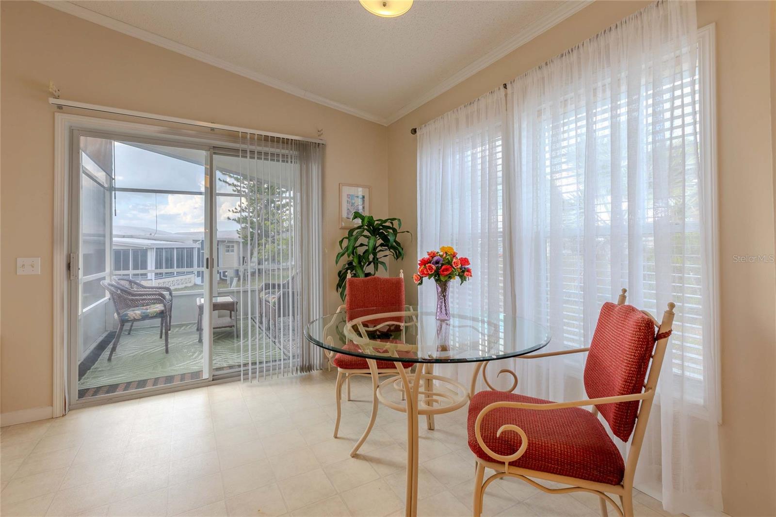 Image 21 of 70 For 2100 Kings Highway 690