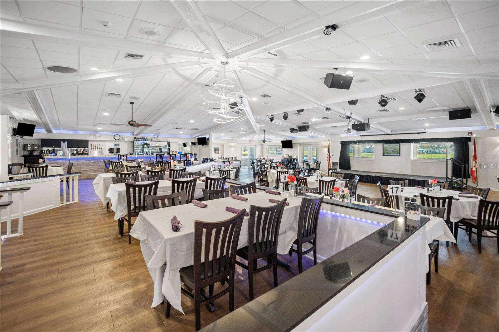 Image 44 of 70 For 2100 Kings Highway 690