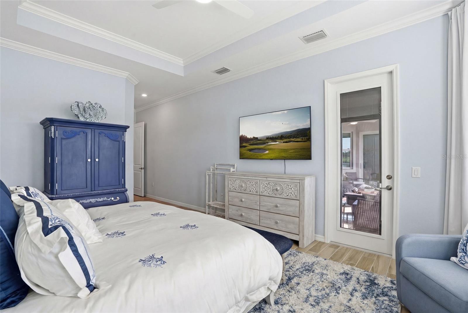 Image 14 of 80 For 15073 River Birch Court