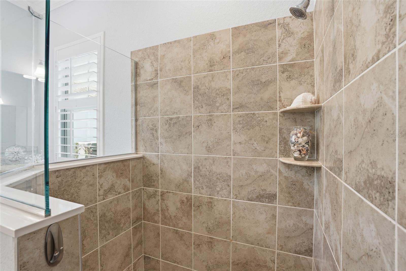 Image 17 of 80 For 15073 River Birch Court