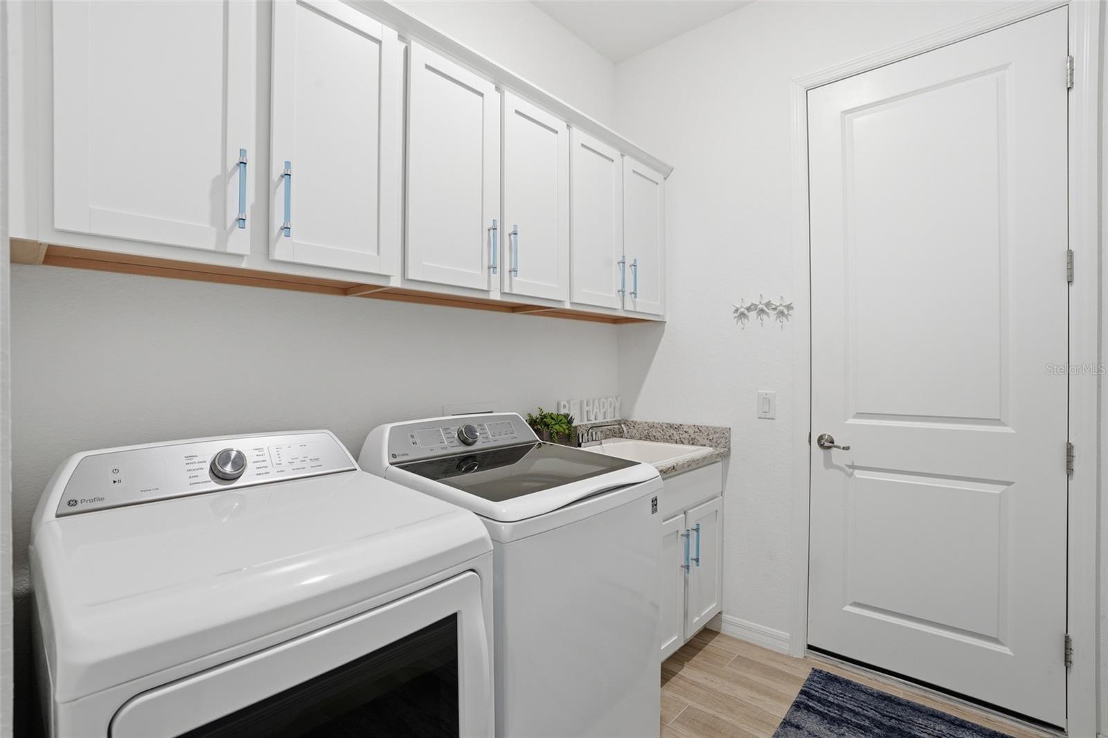 Image 27 of 80 For 15073 River Birch Court