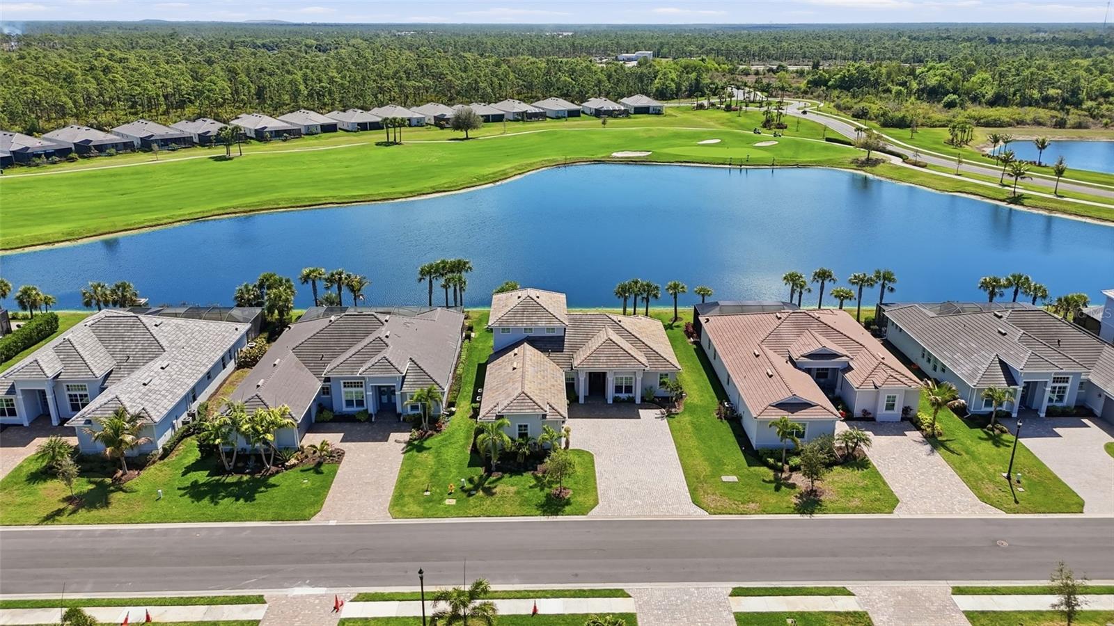 Image 45 of 80 For 15073 River Birch Court