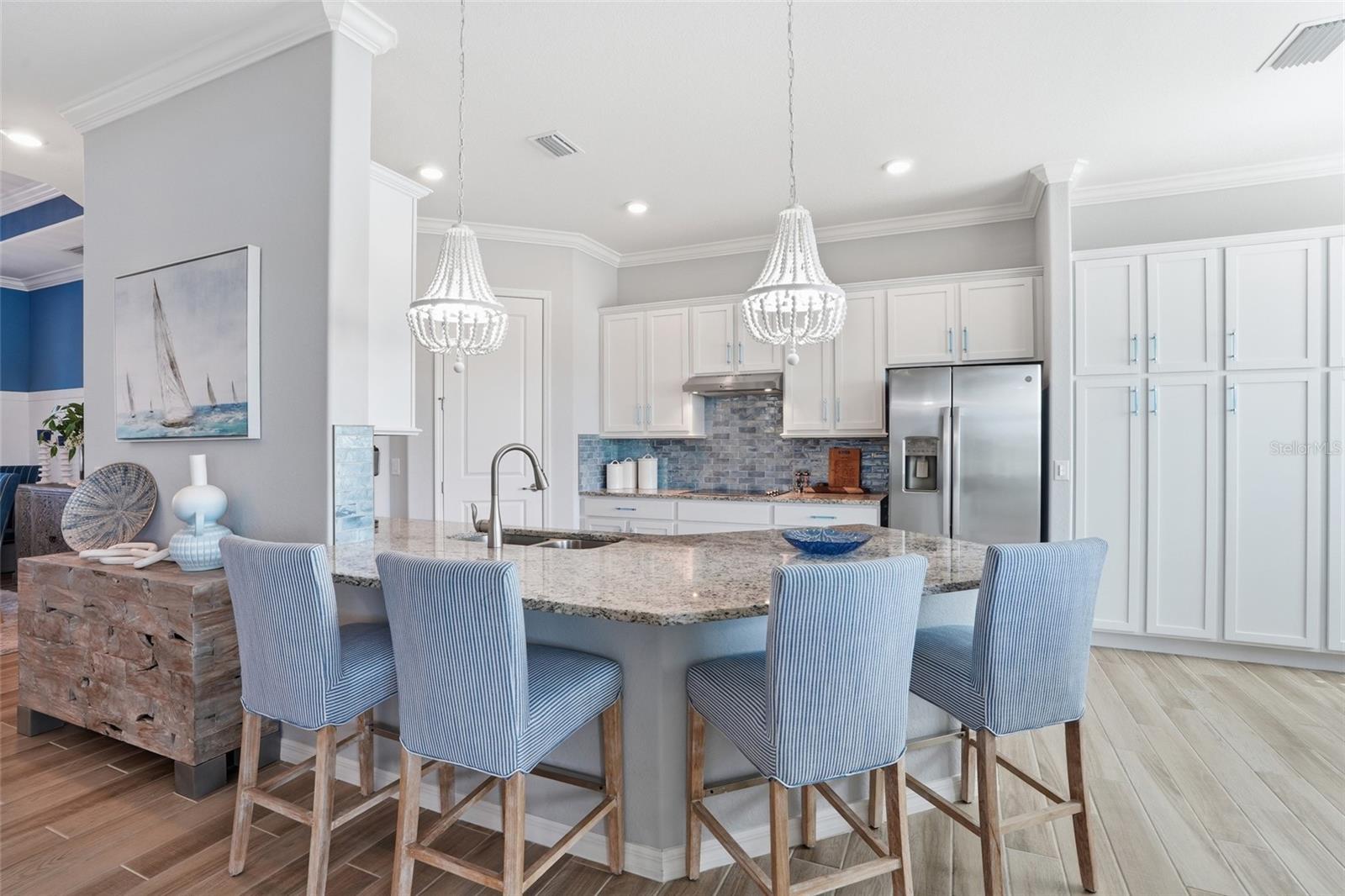 Image 6 of 80 For 15073 River Birch Court