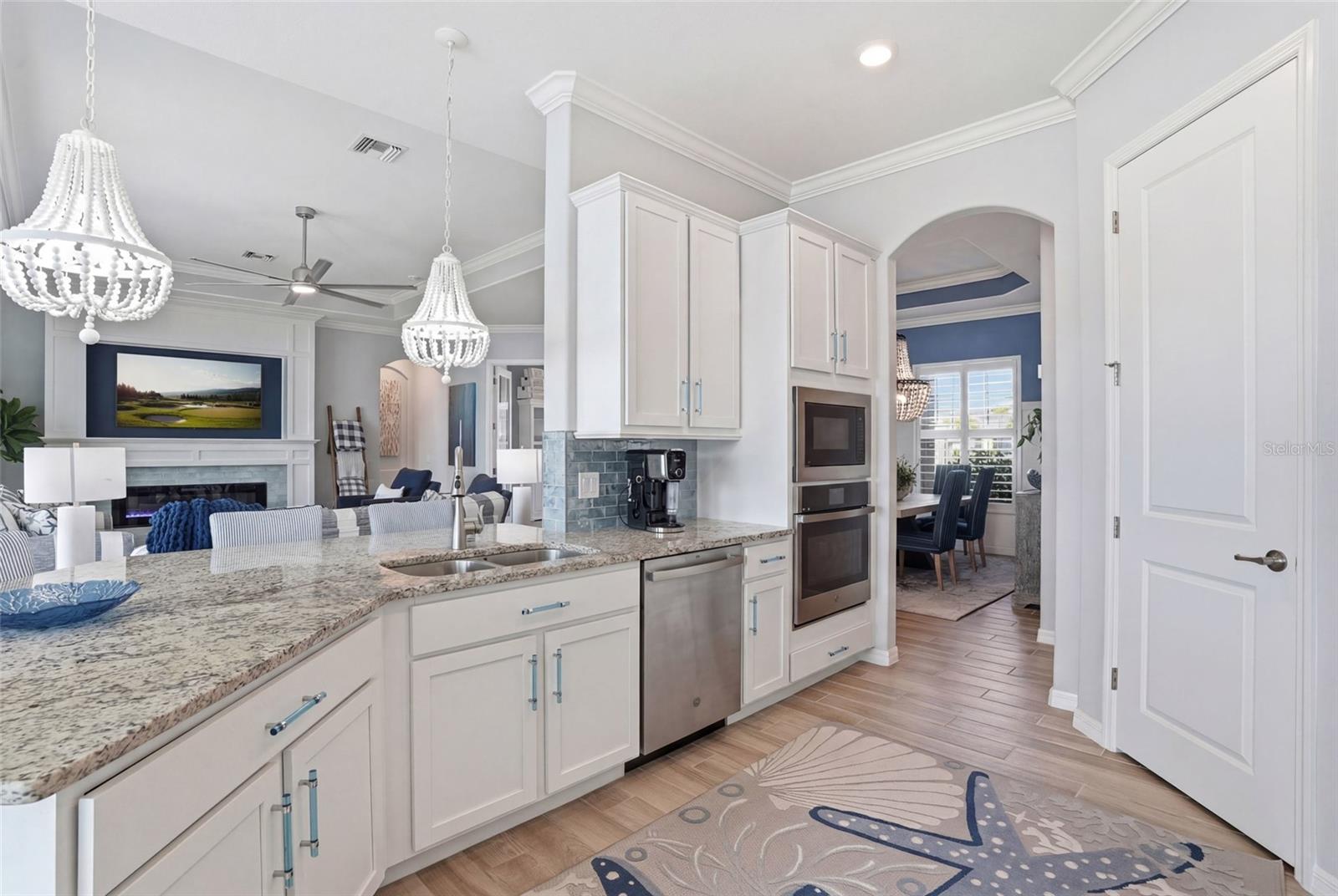 Image 9 of 80 For 15073 River Birch Court