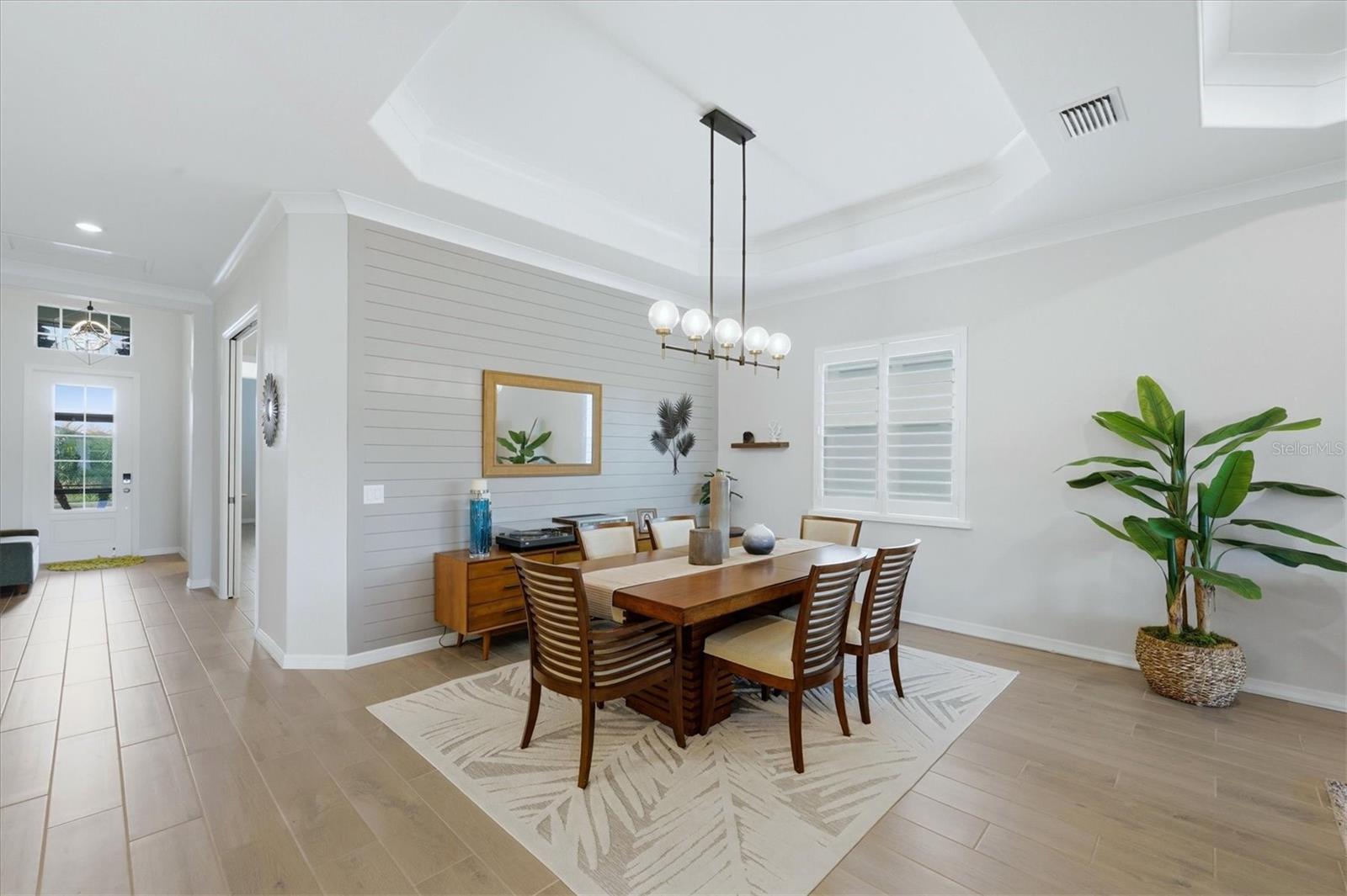 Image 14 of 100 For 14896 Redbud Lane