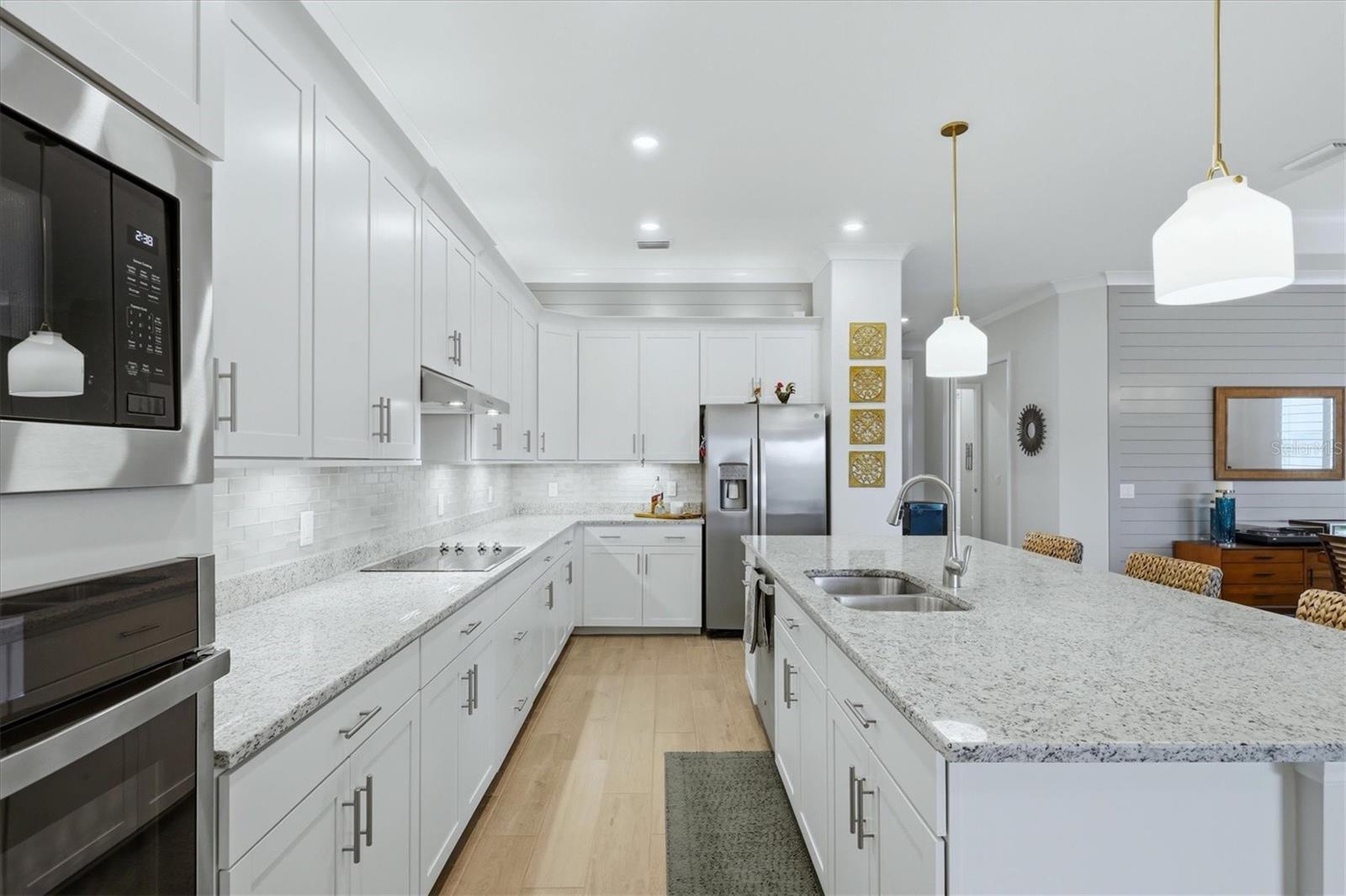 Image 18 of 100 For 14896 Redbud Lane