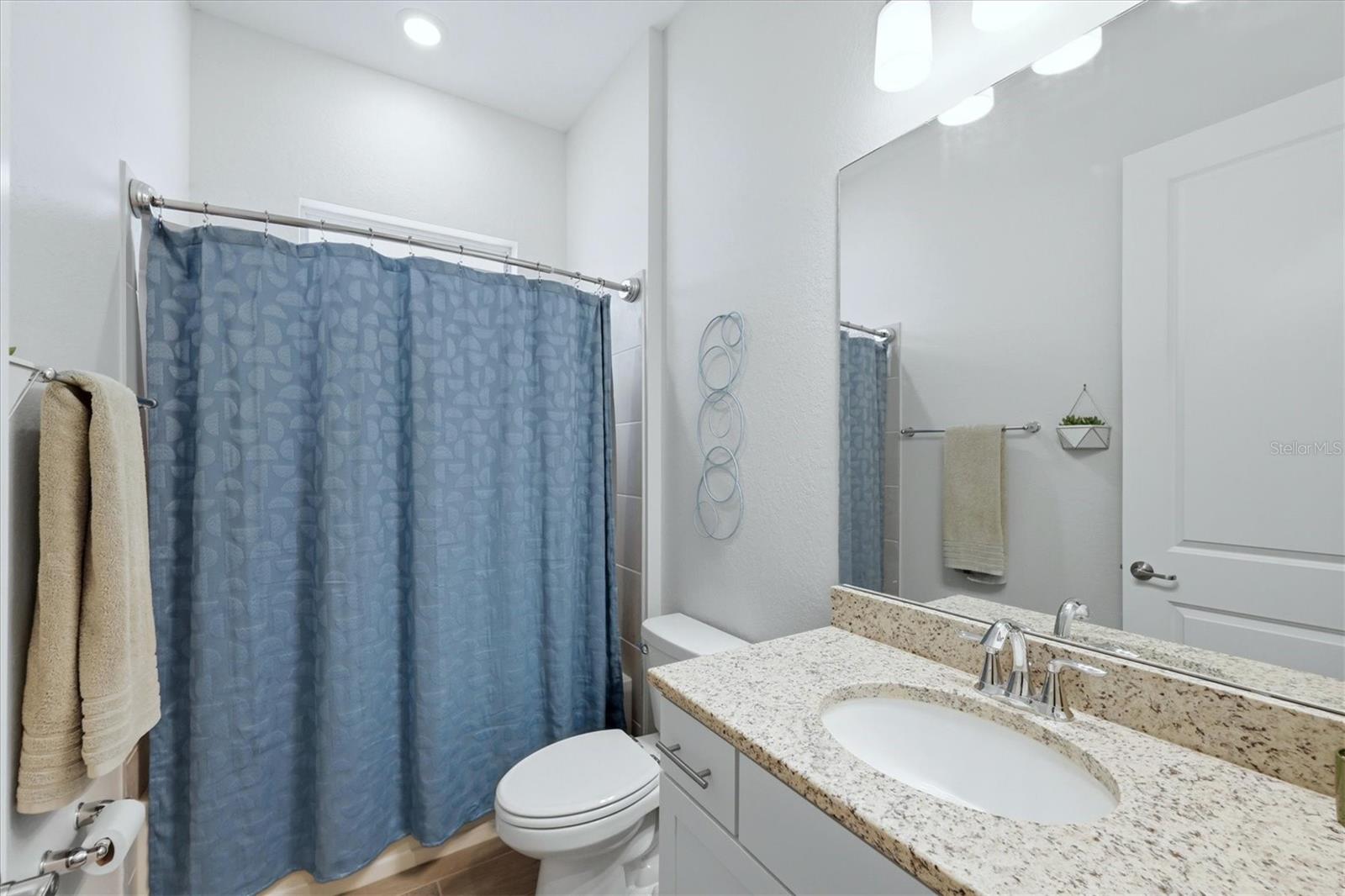 Image 30 of 100 For 14896 Redbud Lane