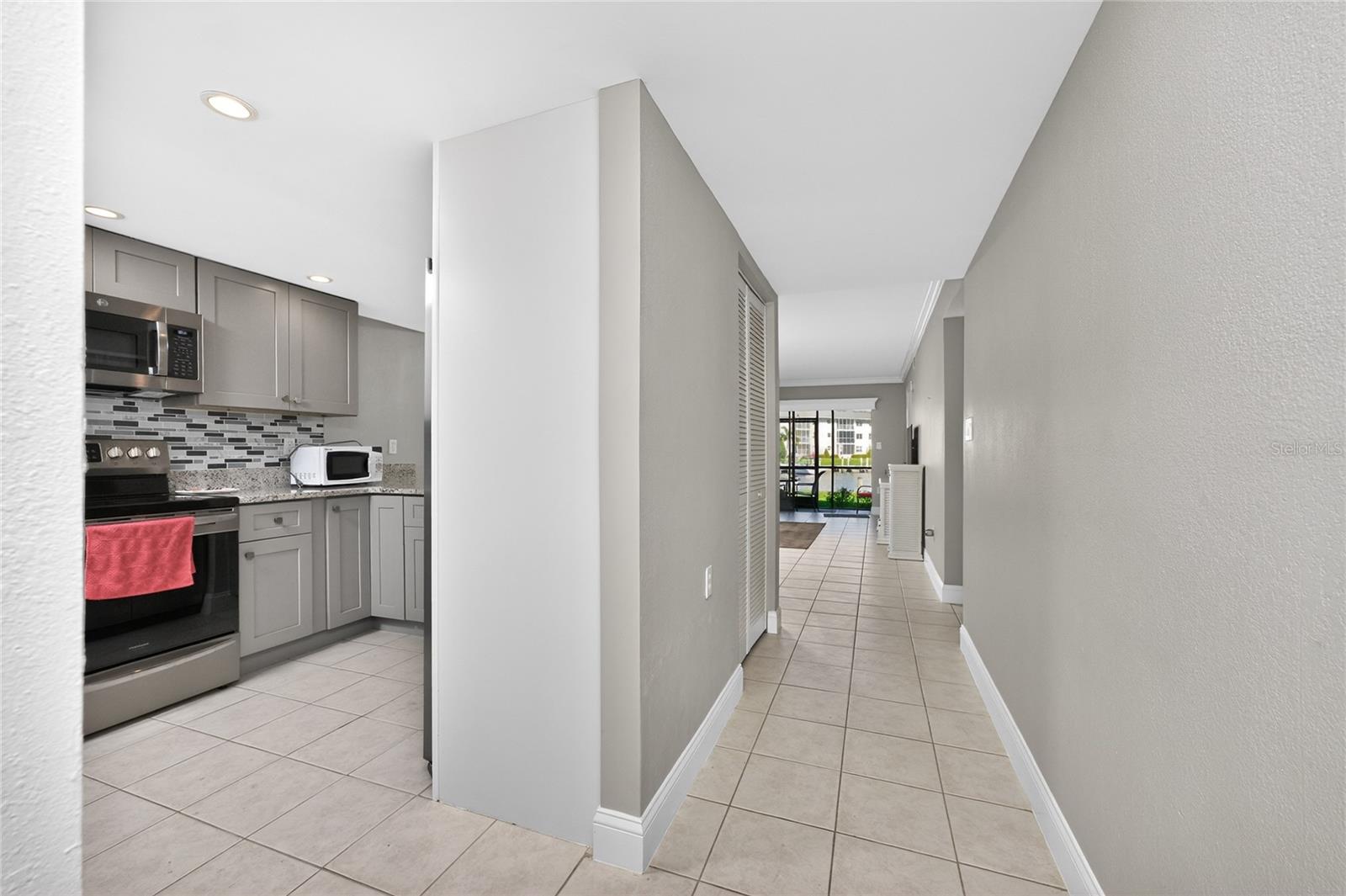 Image 13 of 60 For 3670 Bal Harbor Boulevard 1f