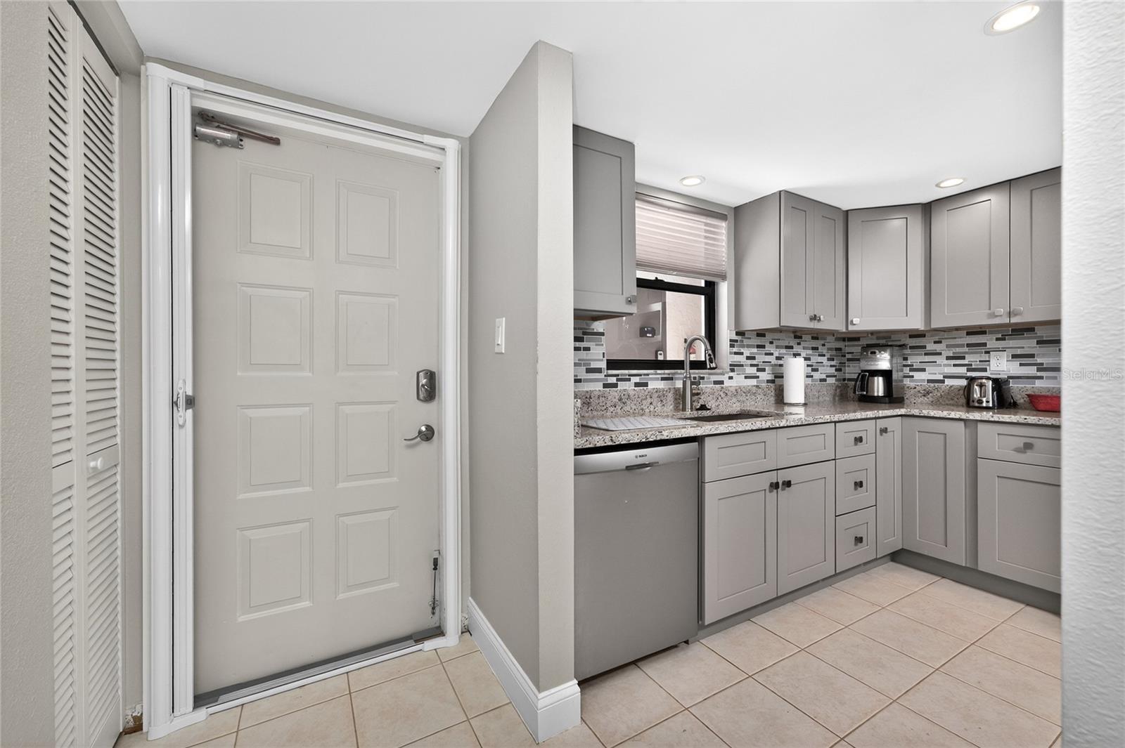 Image 7 of 60 For 3670 Bal Harbor Boulevard 1f