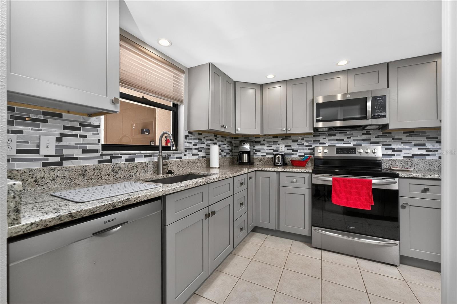 Image 8 of 60 For 3670 Bal Harbor Boulevard 1f