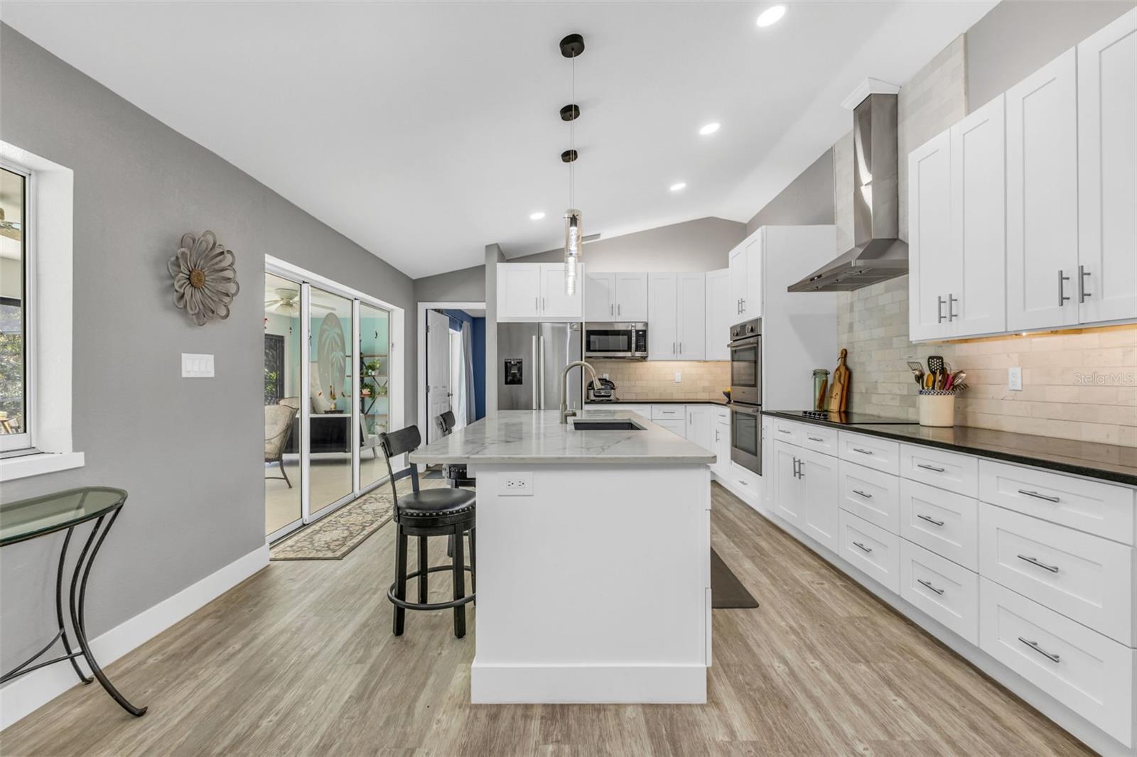 Image 10 of 55 For 15555 Maynard Avenue