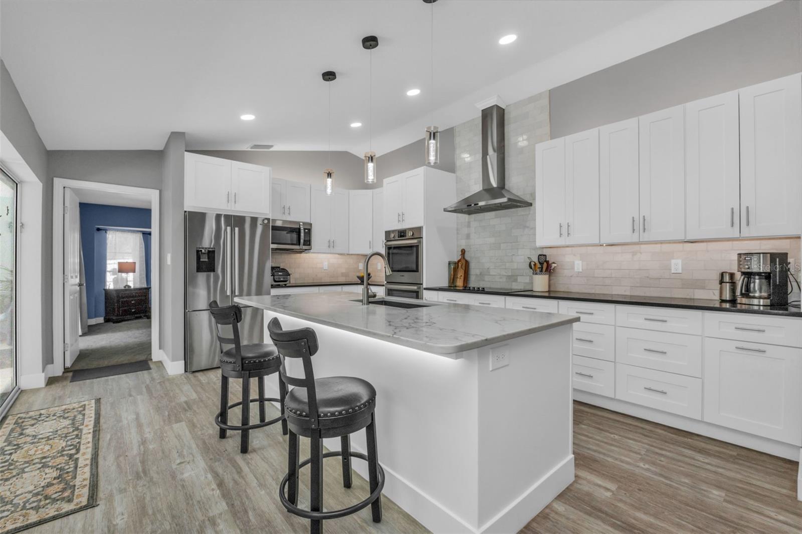 Image 11 of 55 For 15555 Maynard Avenue