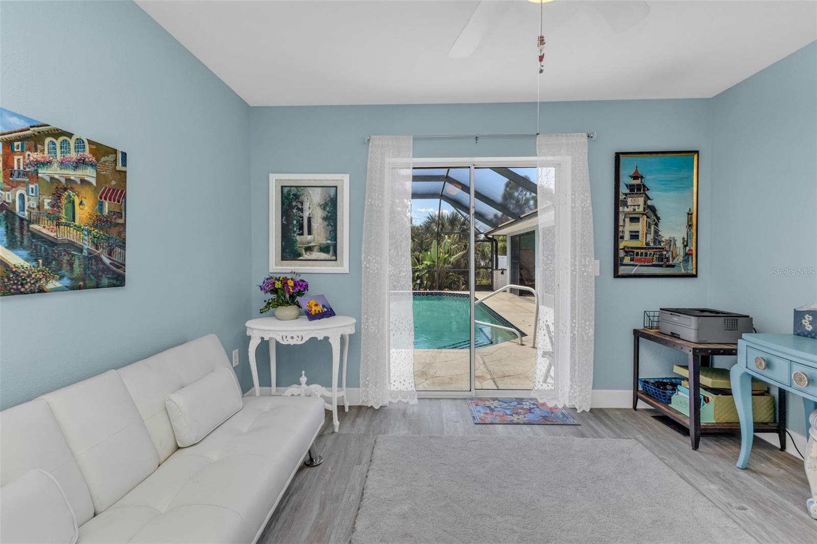 Image 26 of 55 For 15555 Maynard Avenue