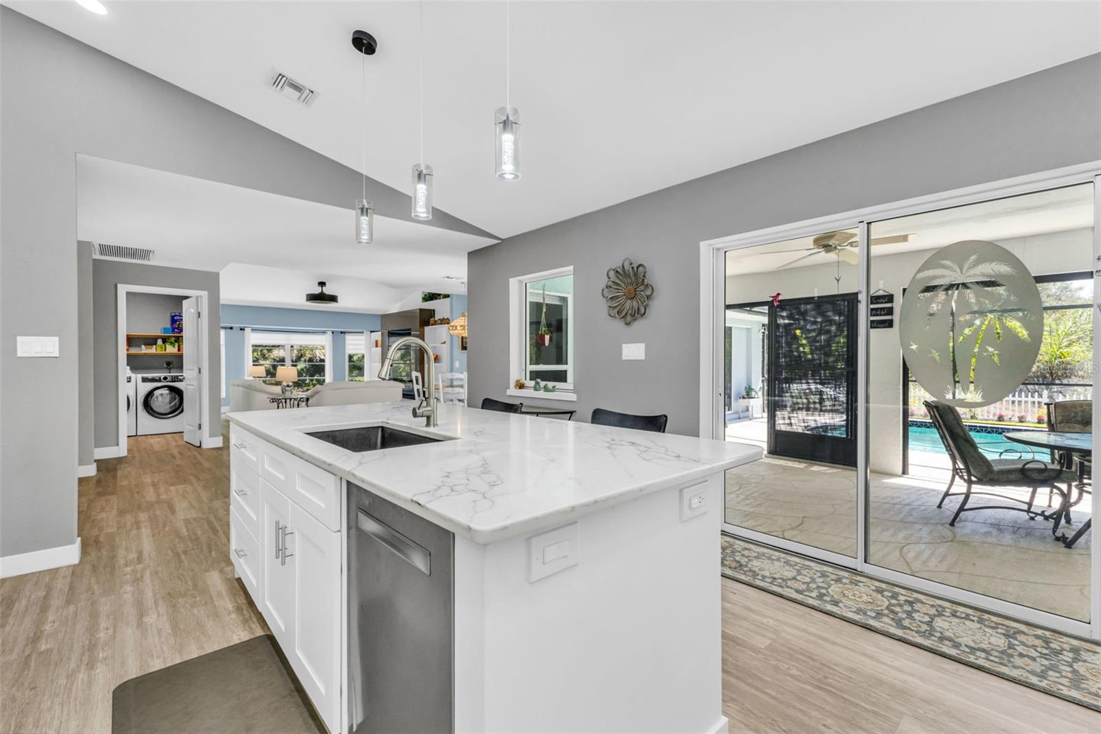 Image 8 of 55 For 15555 Maynard Avenue