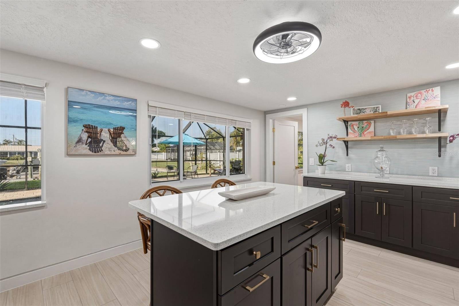 Image 28 of 56 For 105 Leland Street Se