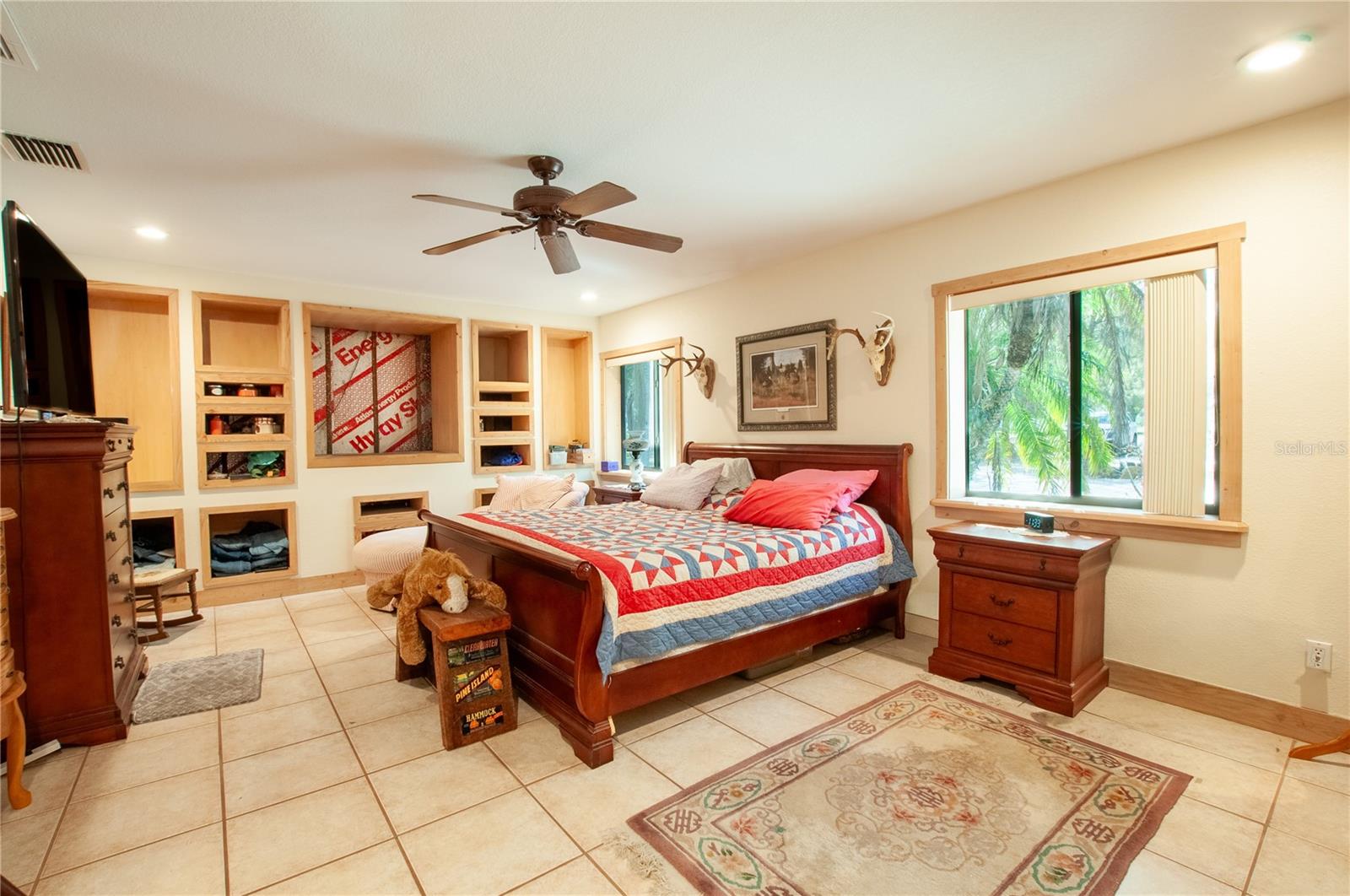 Image 21 of 29 For 2827 Creekwood Terrace