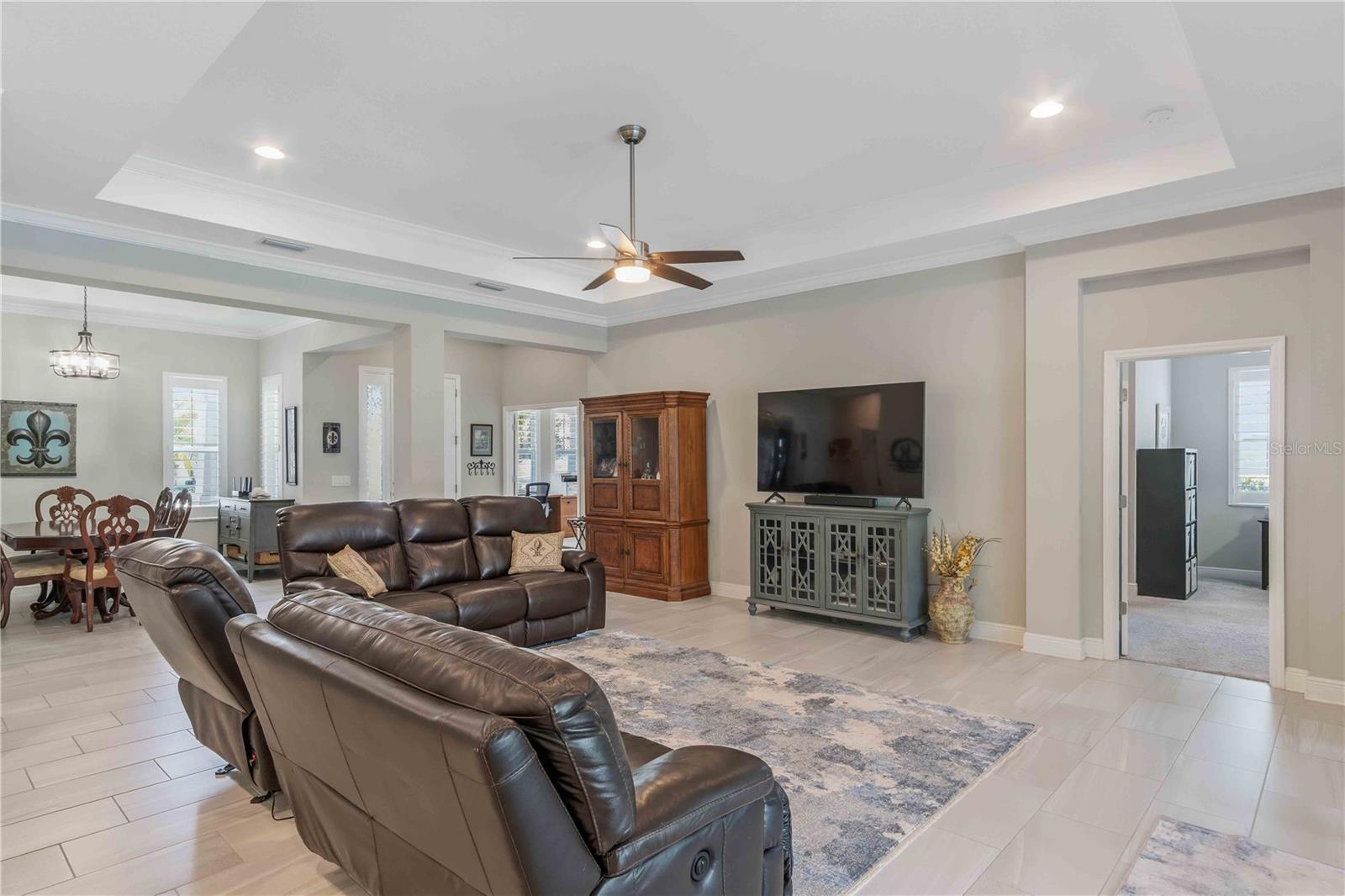 Image 27 of 98 For 19835 Bridgetown Loop