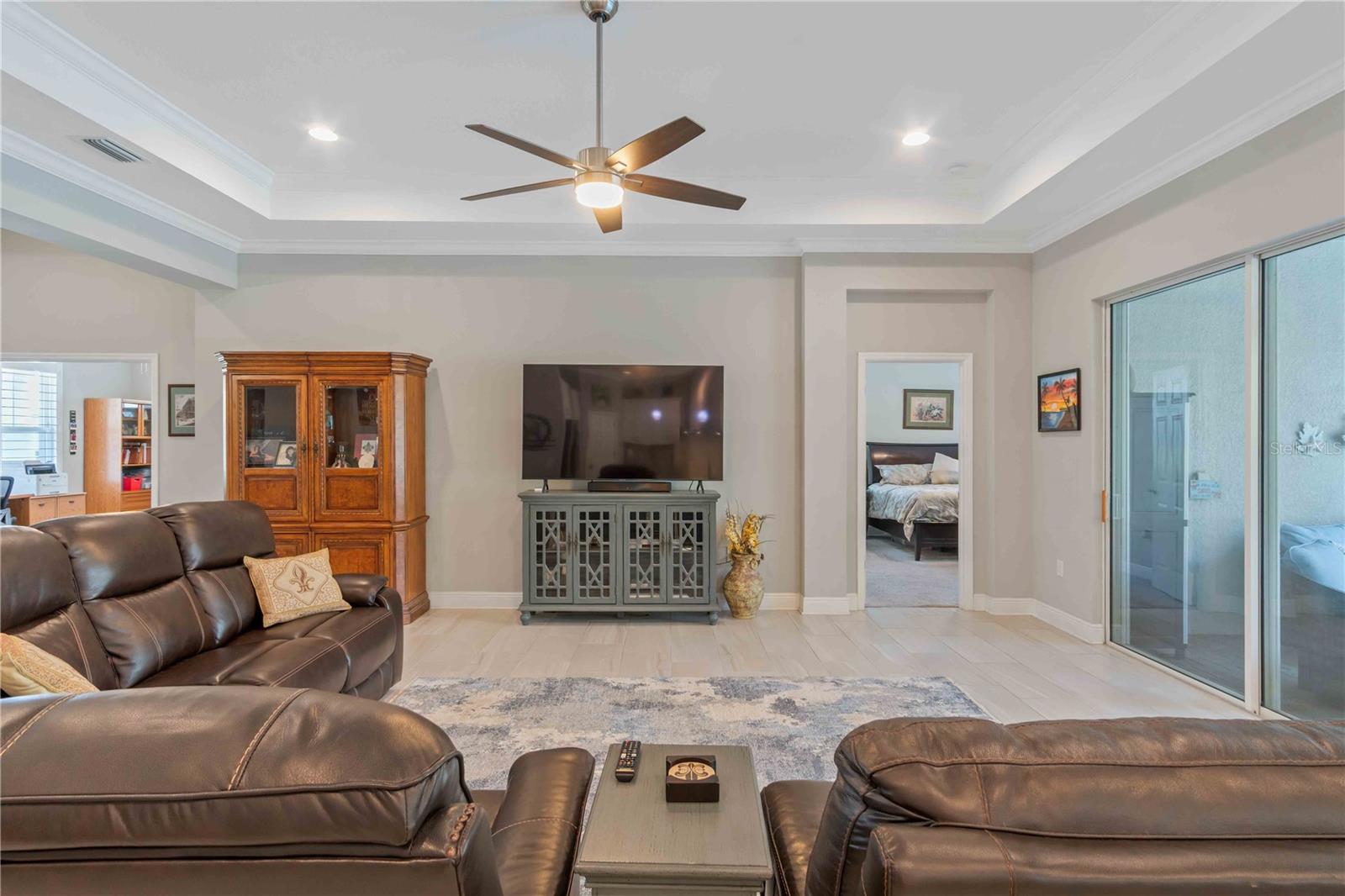 Image 28 of 98 For 19835 Bridgetown Loop