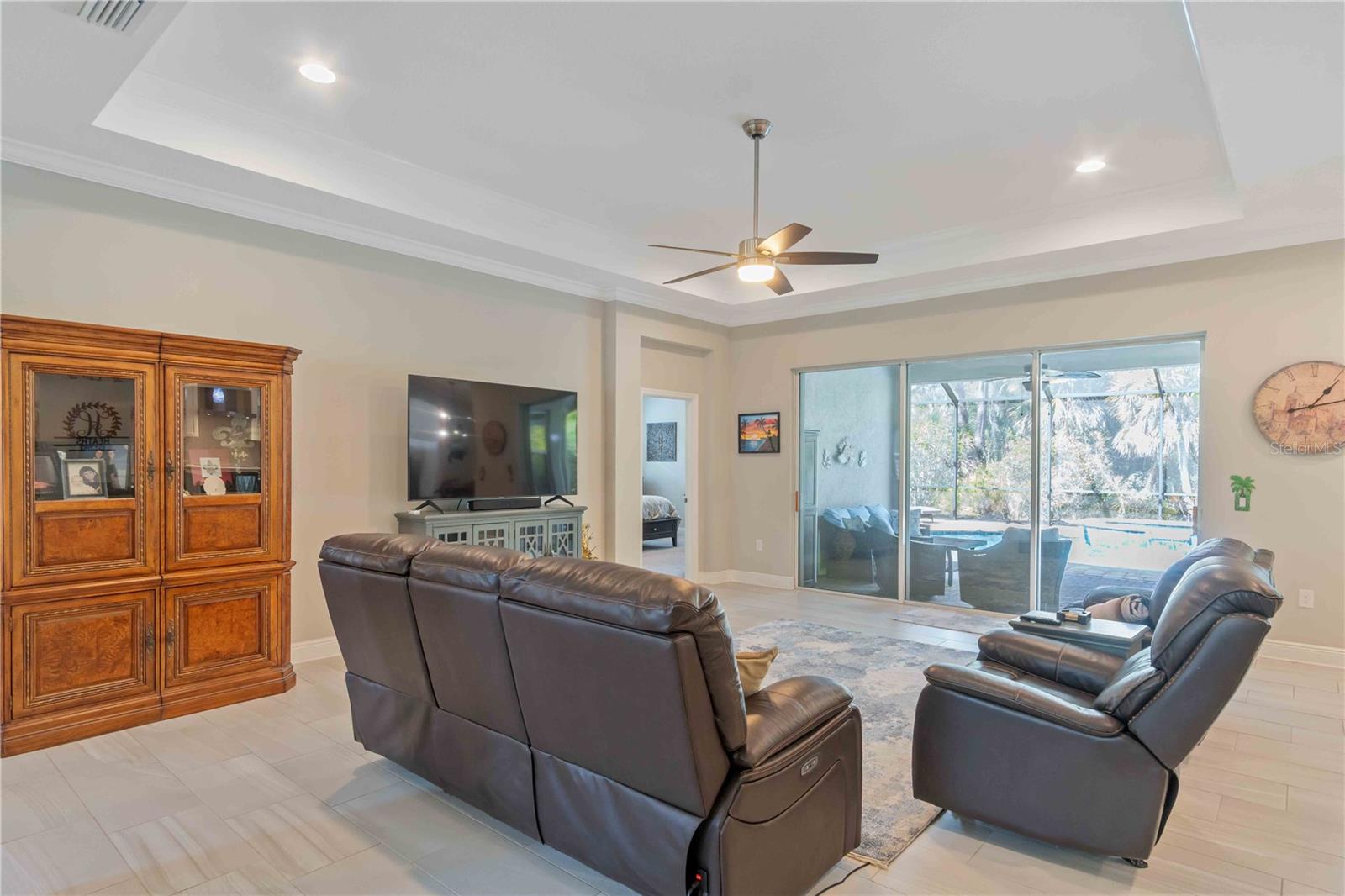 Image 35 of 98 For 19835 Bridgetown Loop