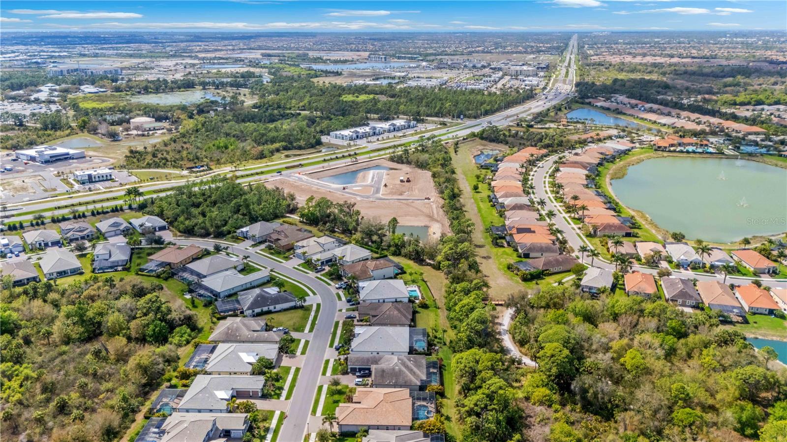 Image 94 of 98 For 19835 Bridgetown Loop