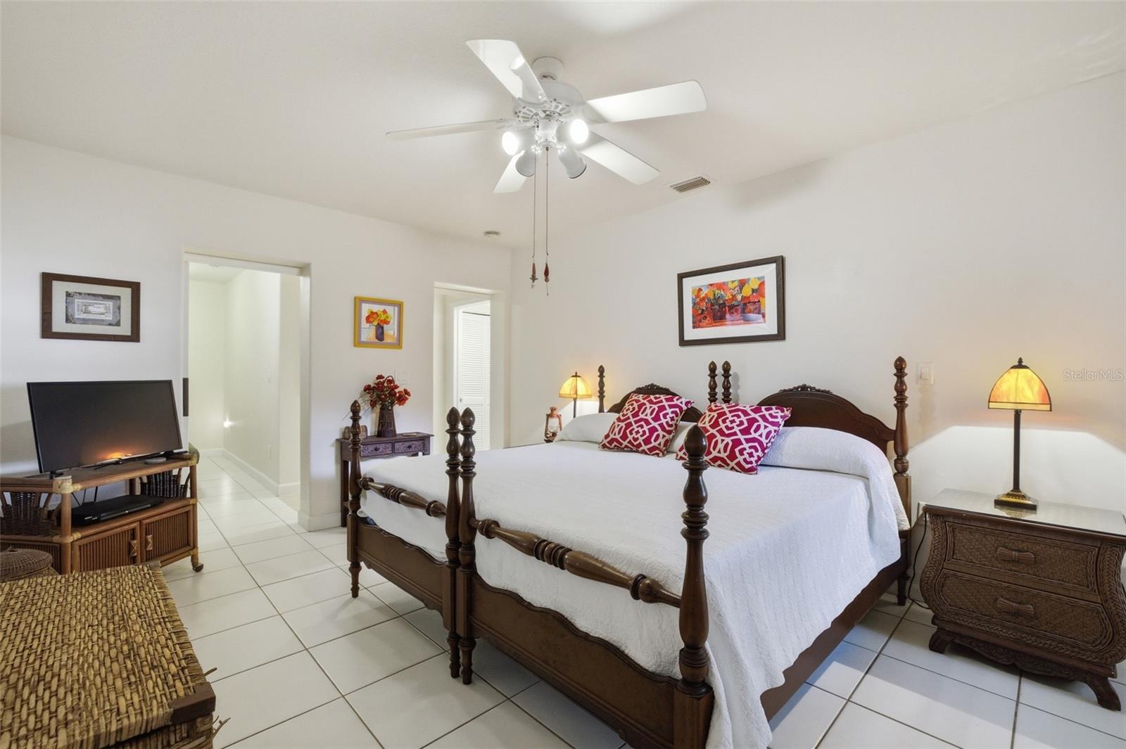 Image 19 of 34 For 3220 Southshore Drive 23a