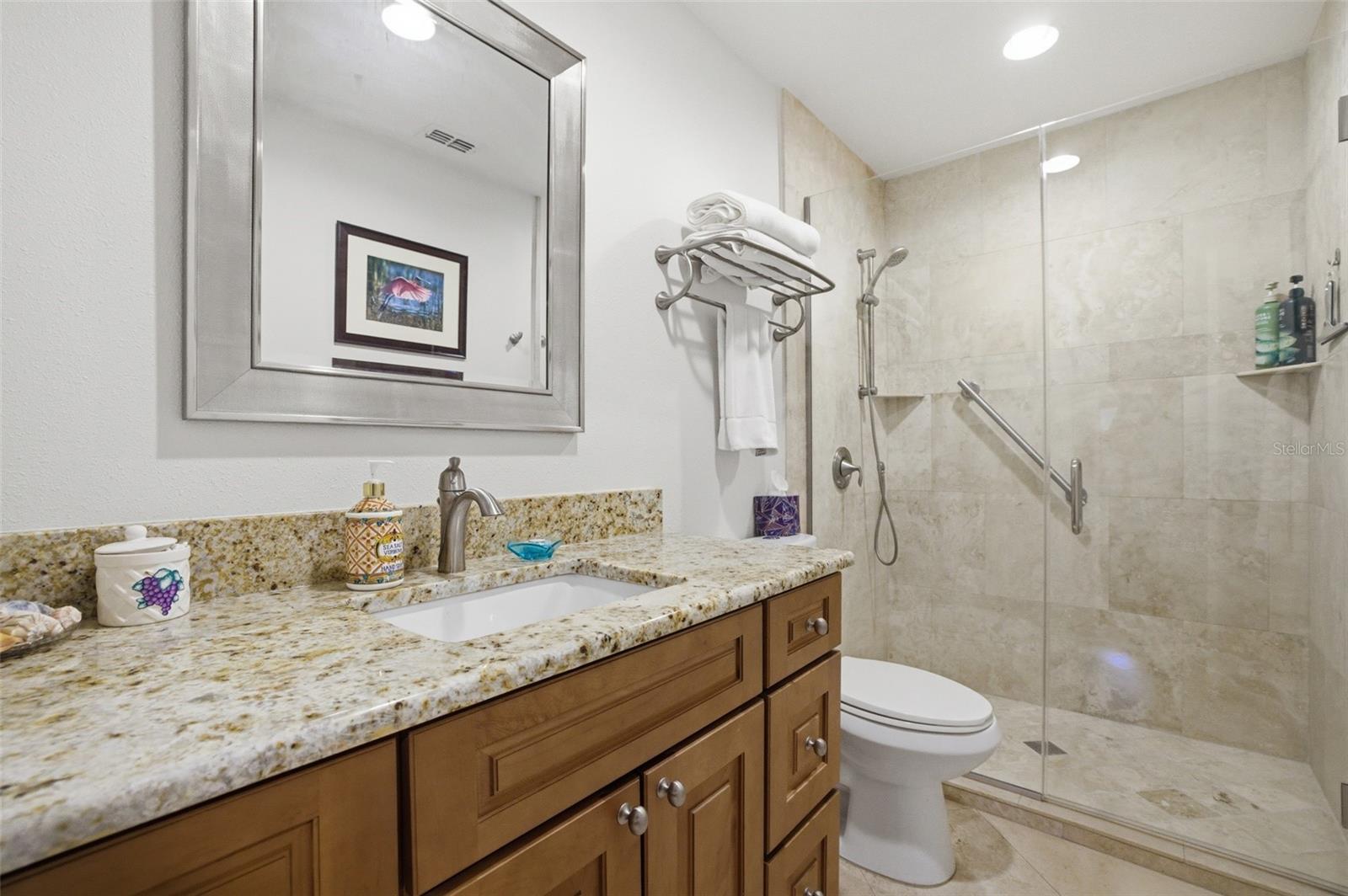 Image 20 of 34 For 3220 Southshore Drive 23a