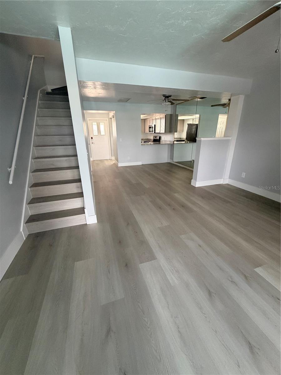 Image 13 of 41 For 920 Conecta Drive 2