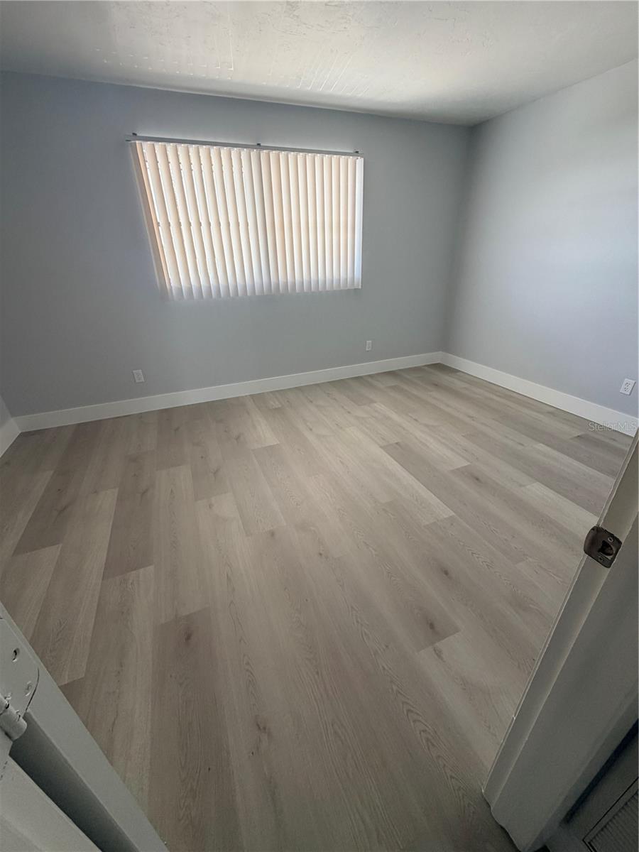 Image 17 of 41 For 920 Conecta Drive 2