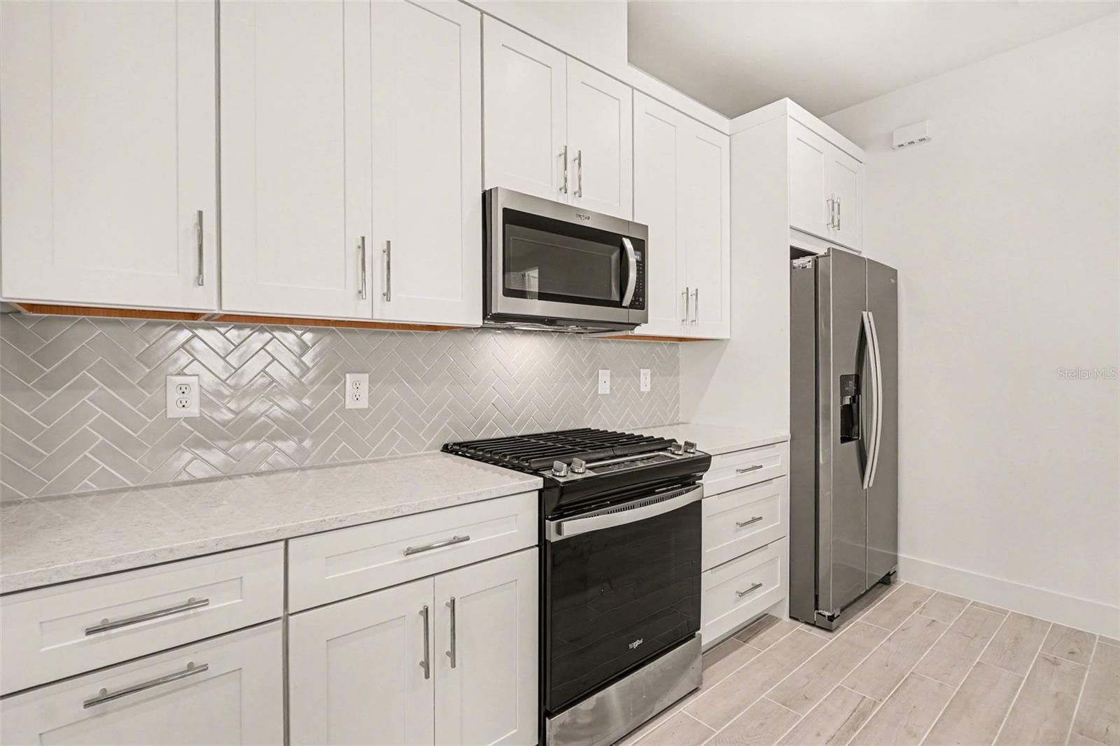 Image 8 of 77 For 44283 Panther Drive