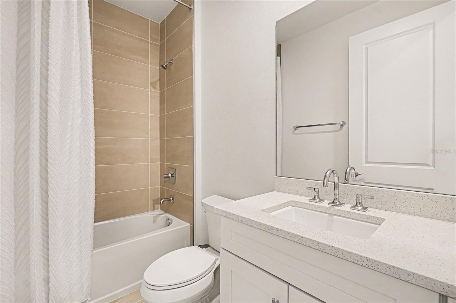 Image 9 of 77 For 44283 Panther Drive