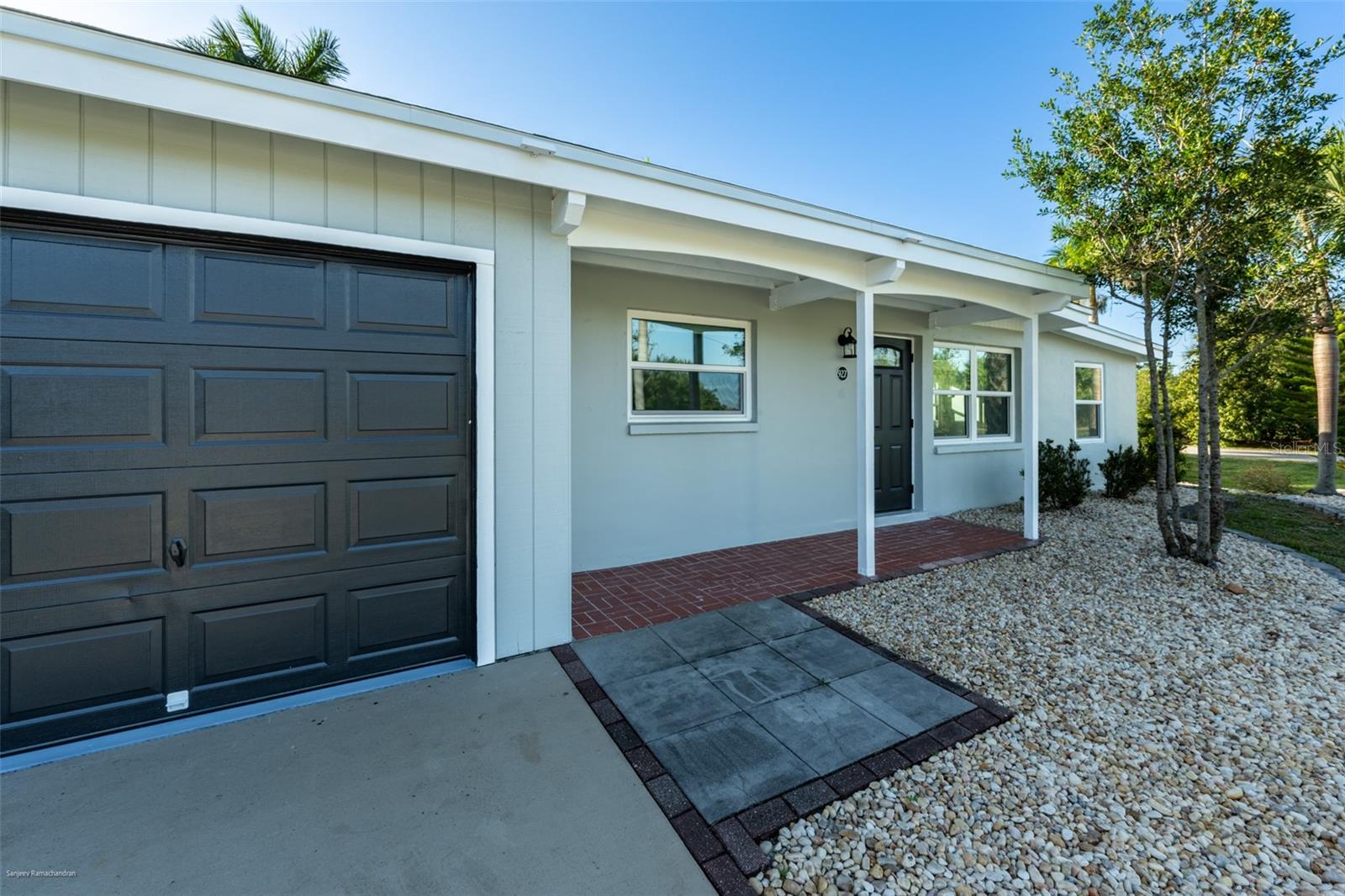 Image 2 of 35 For 927 Olympia Avenue