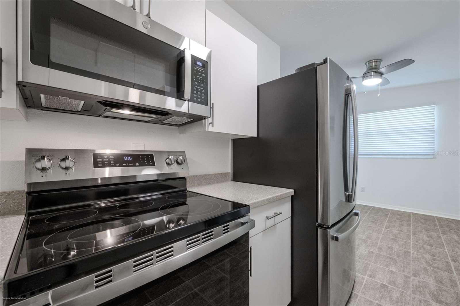 Image 20 of 35 For 927 Olympia Avenue