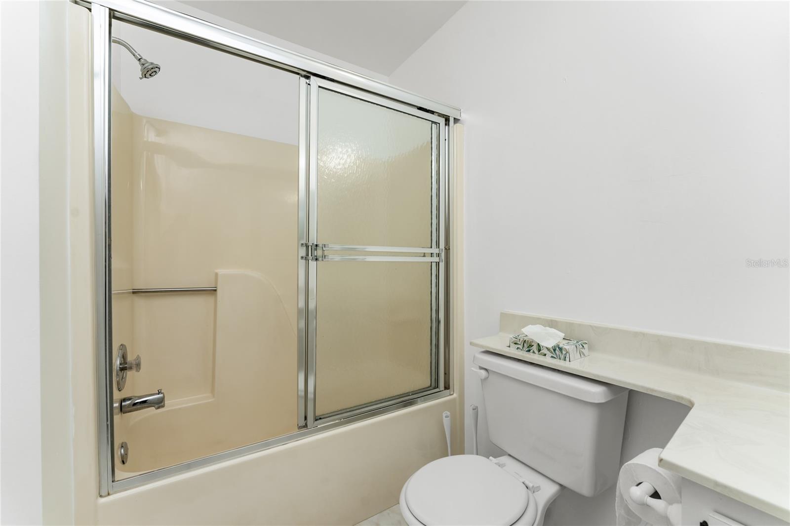 Image 21 of 39 For 3300 Loveland Boulevard 3004