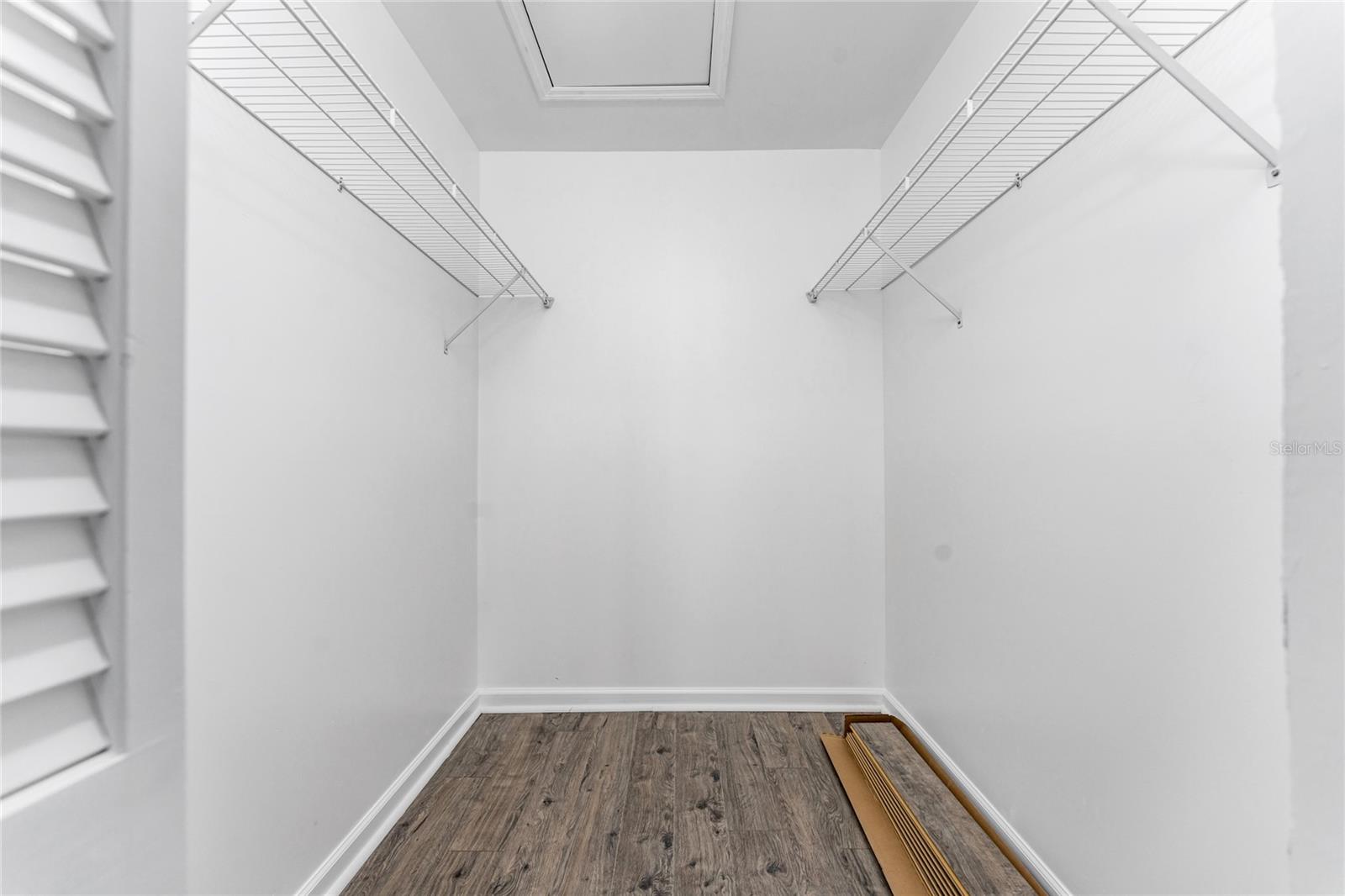 Image 25 of 39 For 3300 Loveland Boulevard 3004