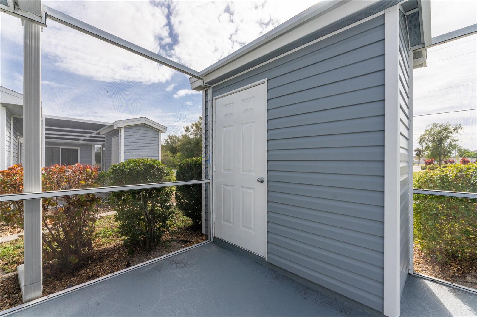 Image 31 of 39 For 3300 Loveland Boulevard 3004