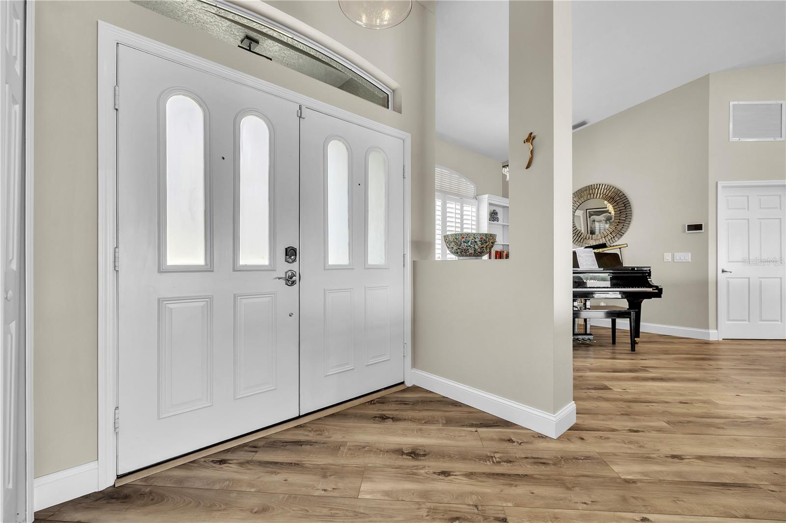 Image 15 of 100 For 3708 Peace River Drive