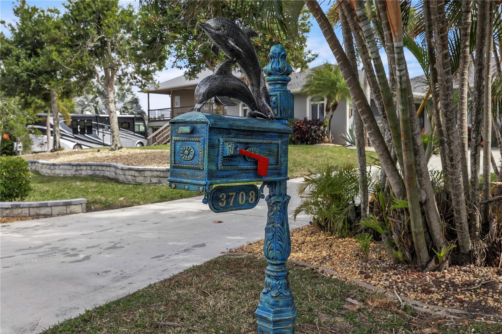 Image 2 of 100 For 3708 Peace River Drive