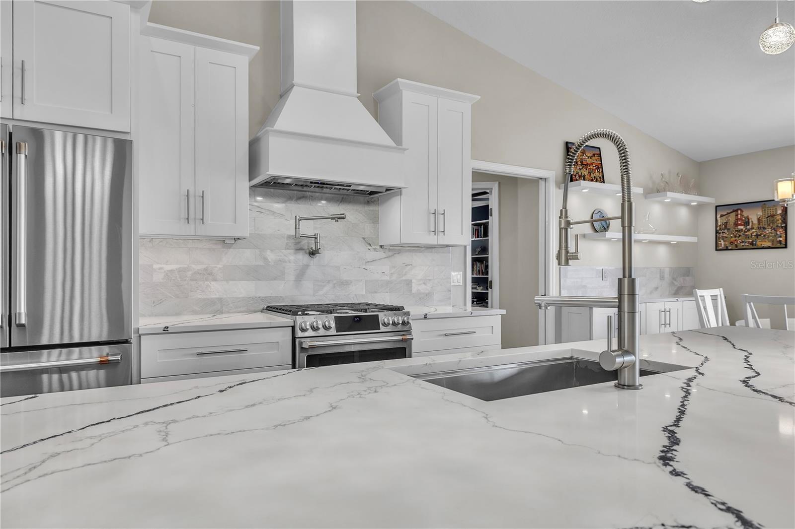 Image 33 of 100 For 3708 Peace River Drive