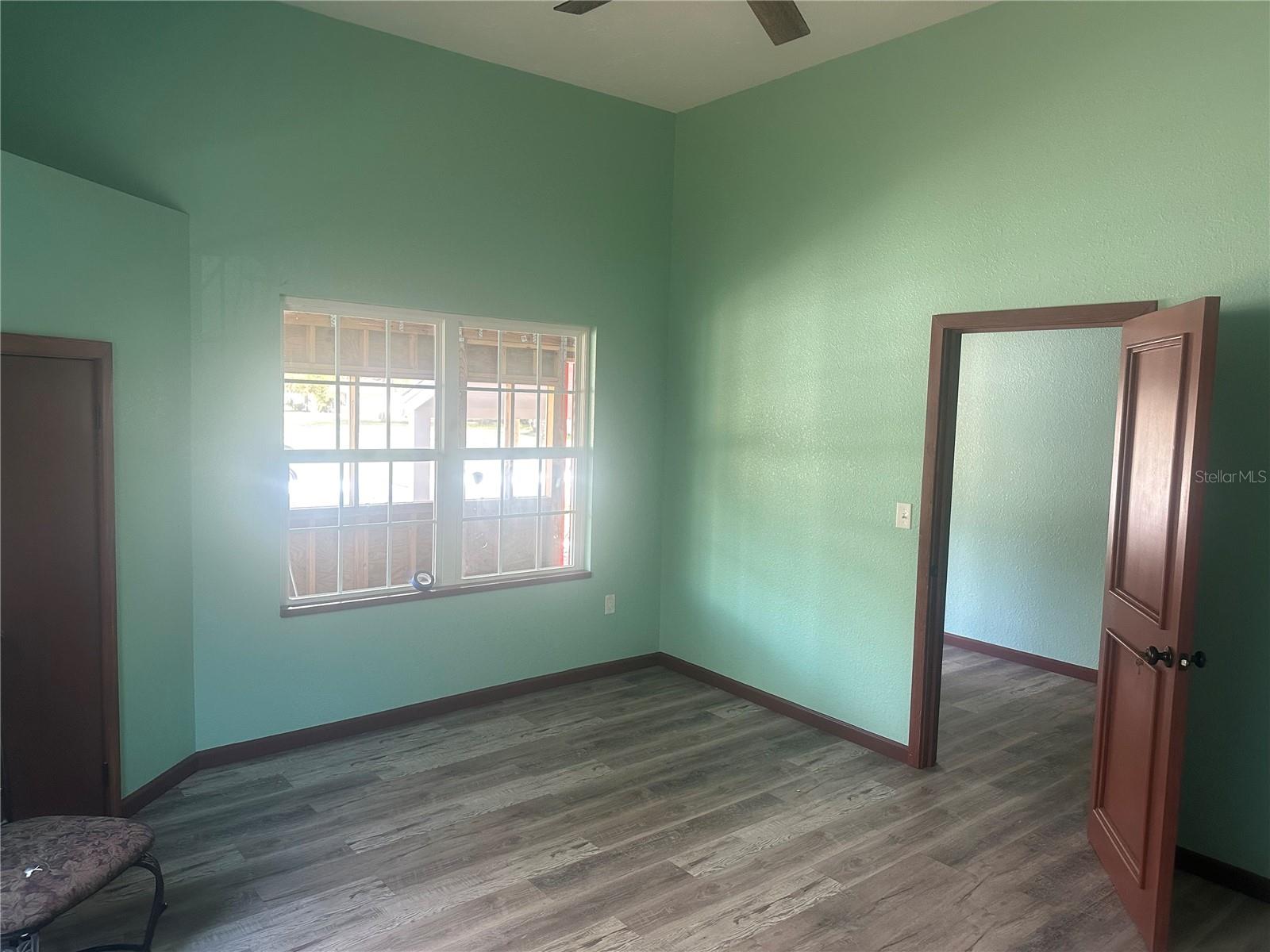 Image 14 of 37 For 503 Polk Avenue