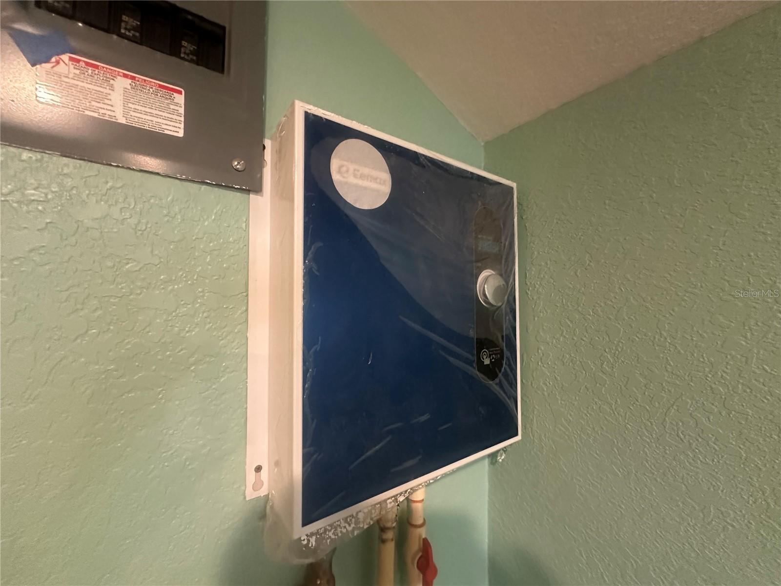 Image 26 of 37 For 503 Polk Avenue