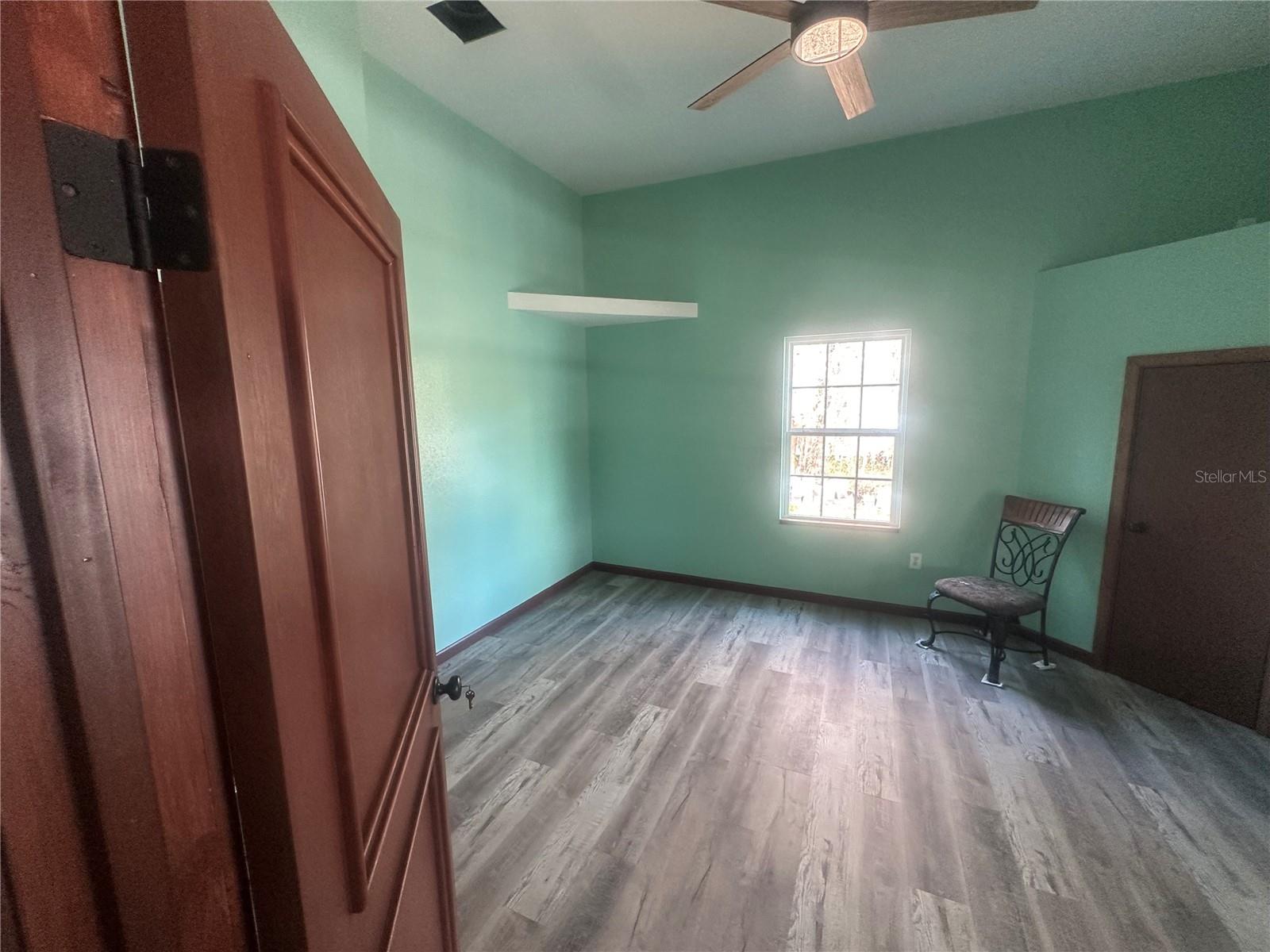 Image 7 of 37 For 503 Polk Avenue