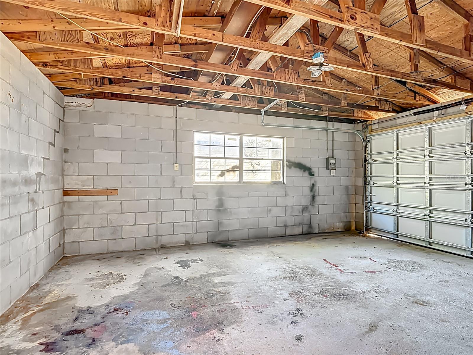 Image 35 of 45 For 108 Avenue A Wahneta E A