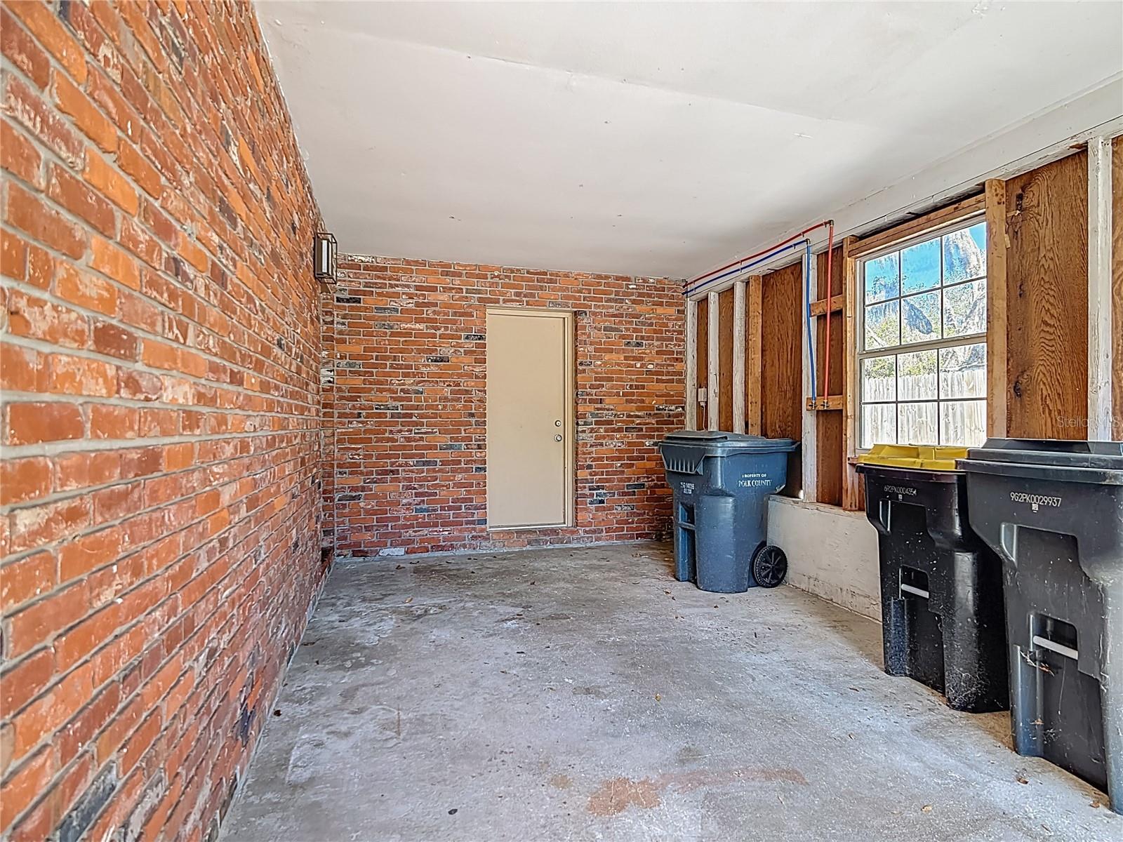 Image 38 of 45 For 108 Avenue A Wahneta E A