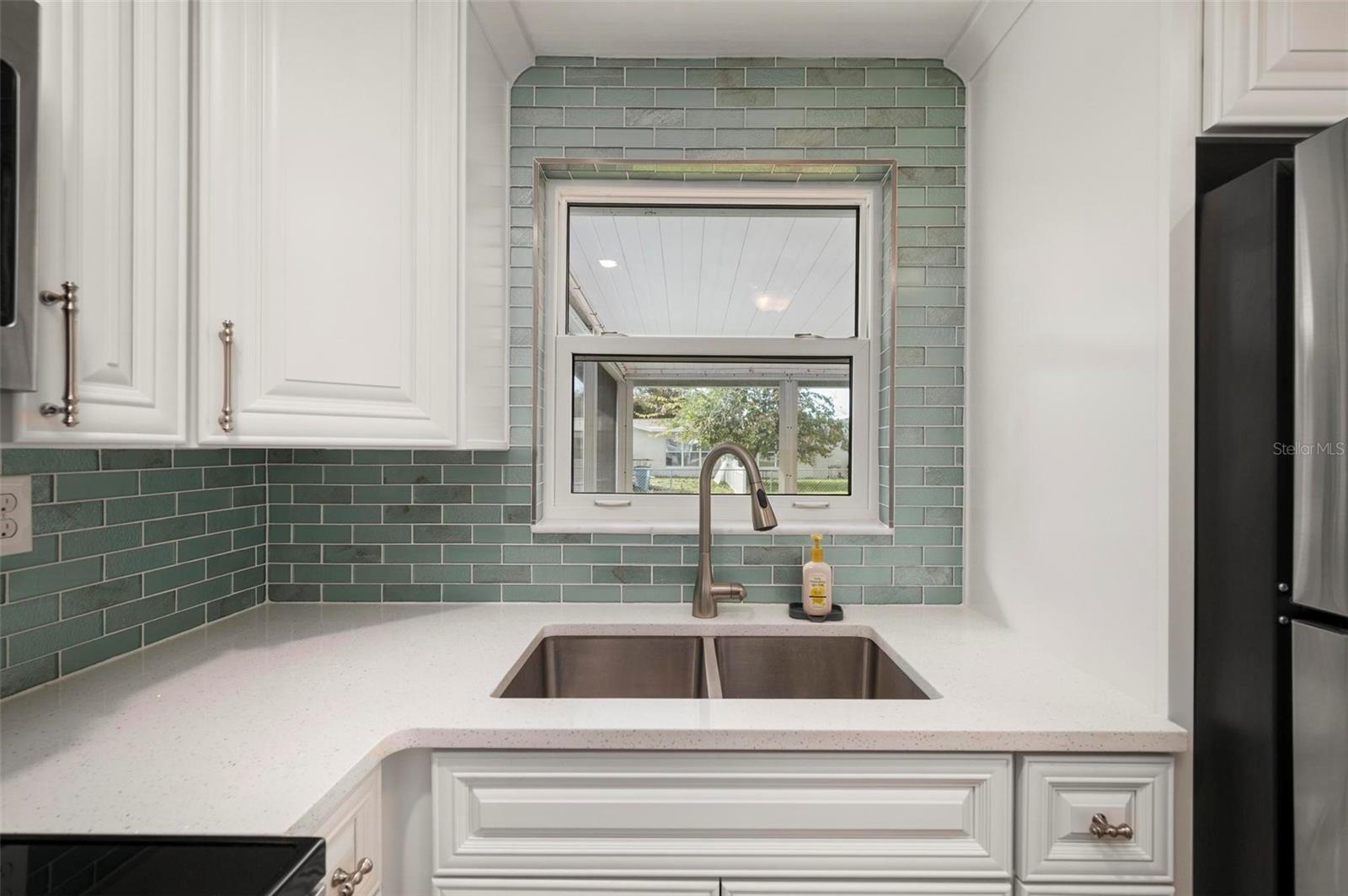 Image 15 of 90 For 721 Pompano Terrace