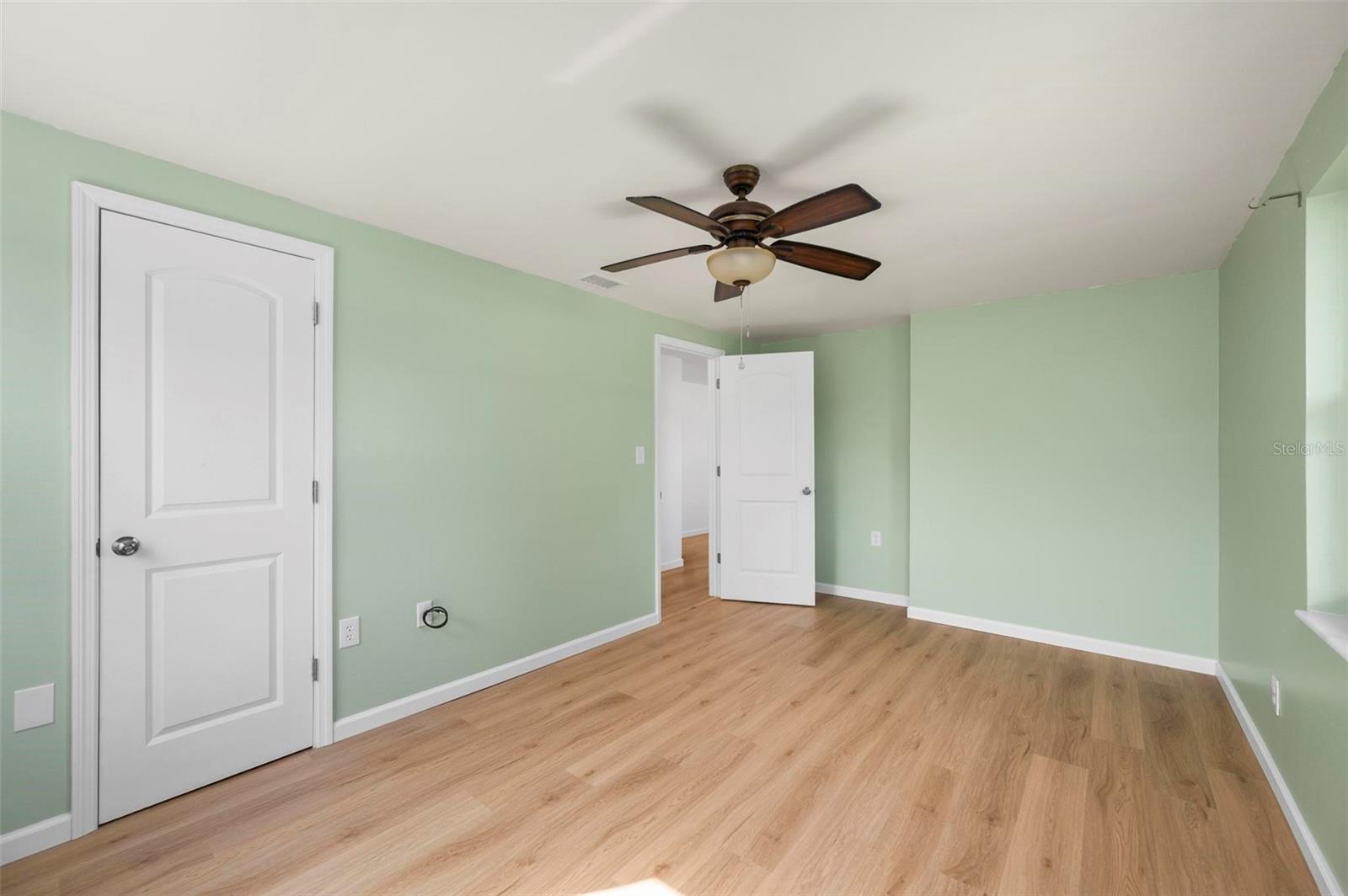 Image 20 of 90 For 721 Pompano Terrace