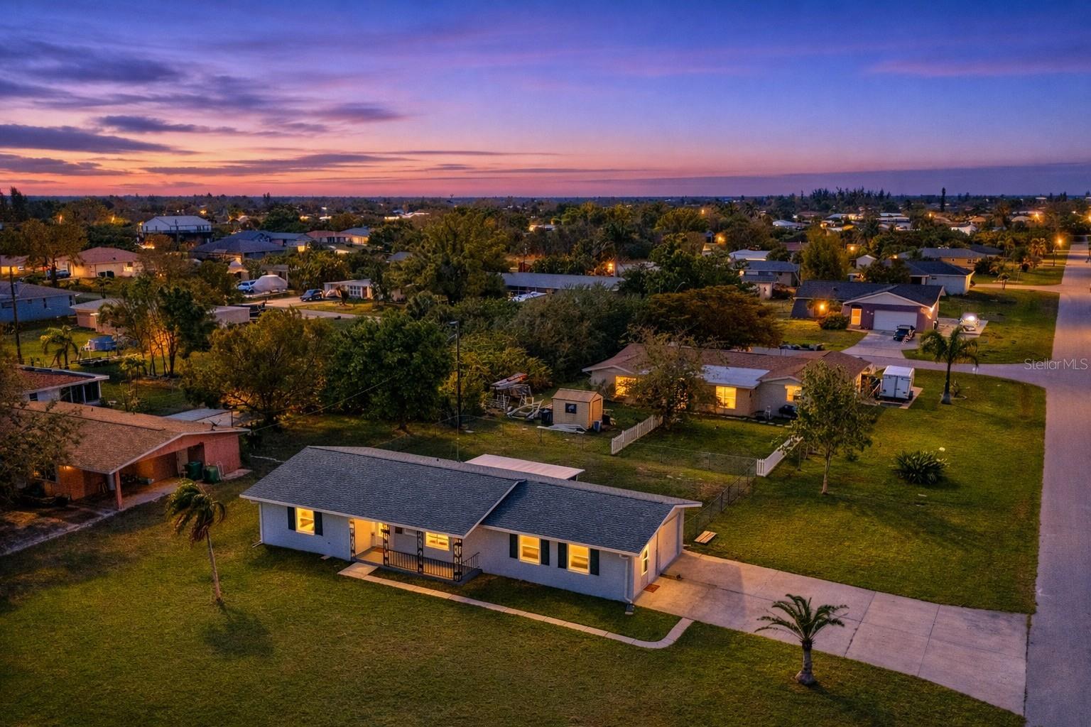 Image 39 of 90 For 721 Pompano Terrace