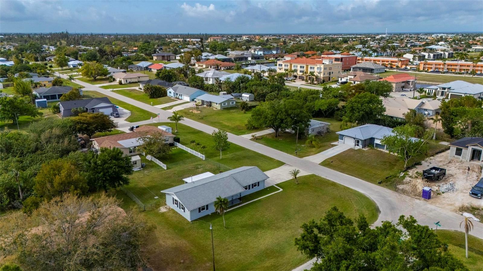 Image 60 of 90 For 721 Pompano Terrace
