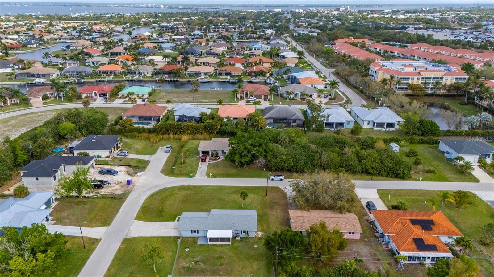 Image 68 of 90 For 721 Pompano Terrace