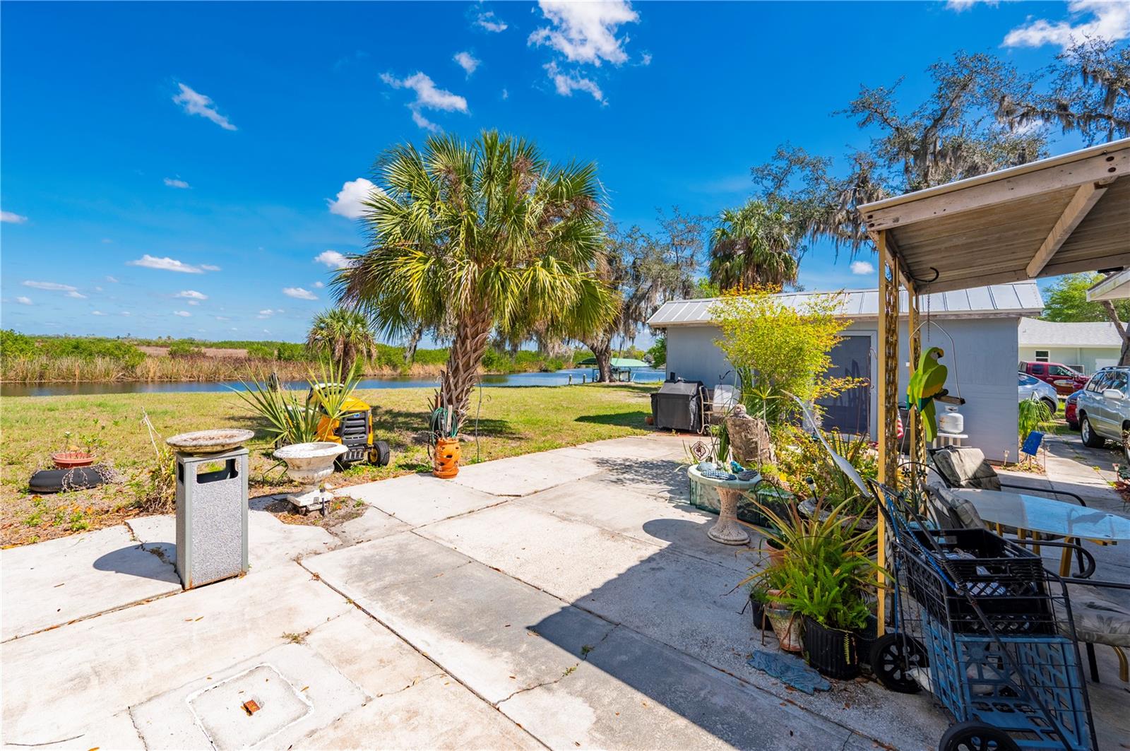 Image 26 of 39 For 7754 Riverside Drive