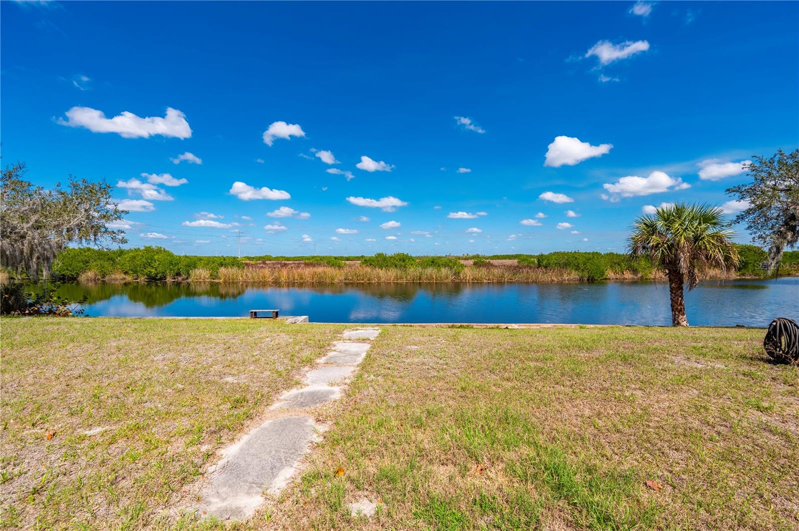 Image 27 of 39 For 7754 Riverside Drive